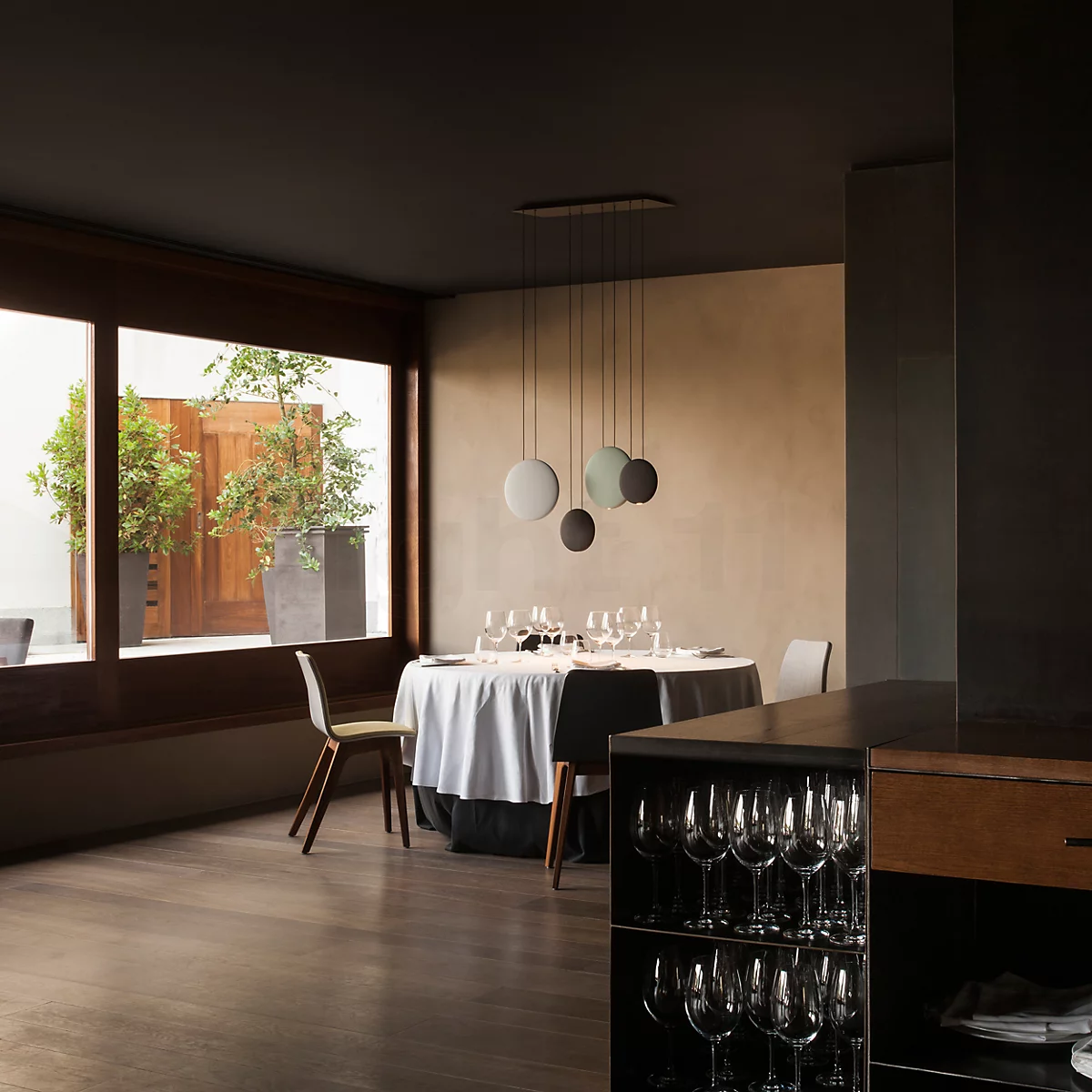 Подвесные светильники Cosmos от Vibia