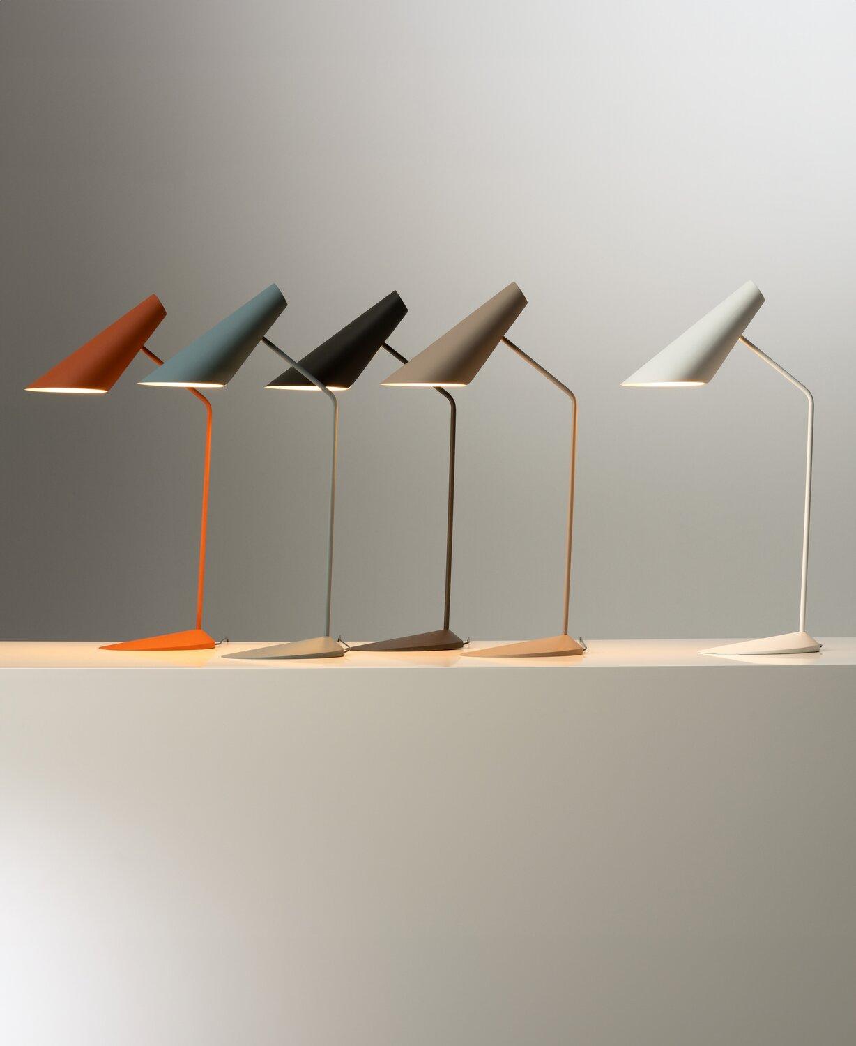 Настольная лампа I.Cono 0700 от Vibia