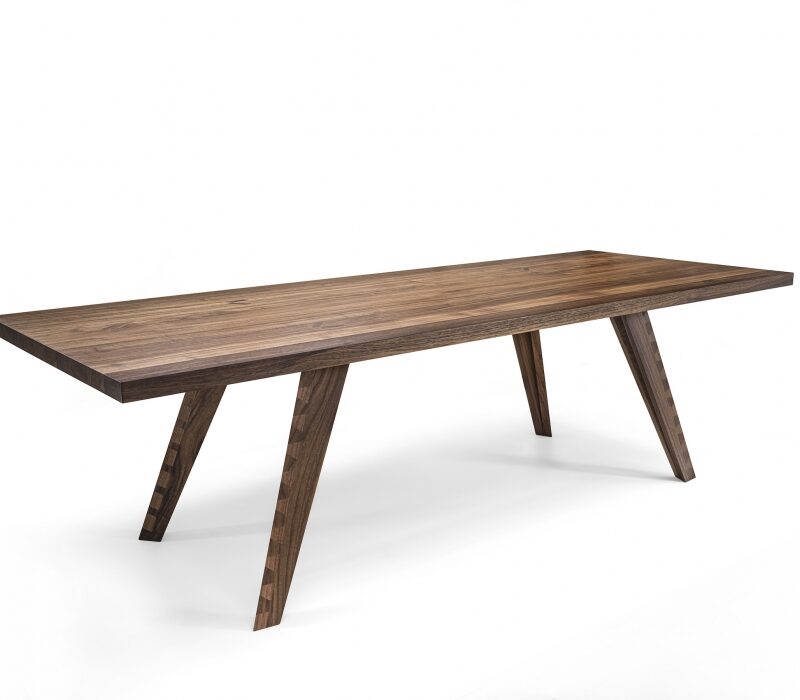 Стол Dovetail
