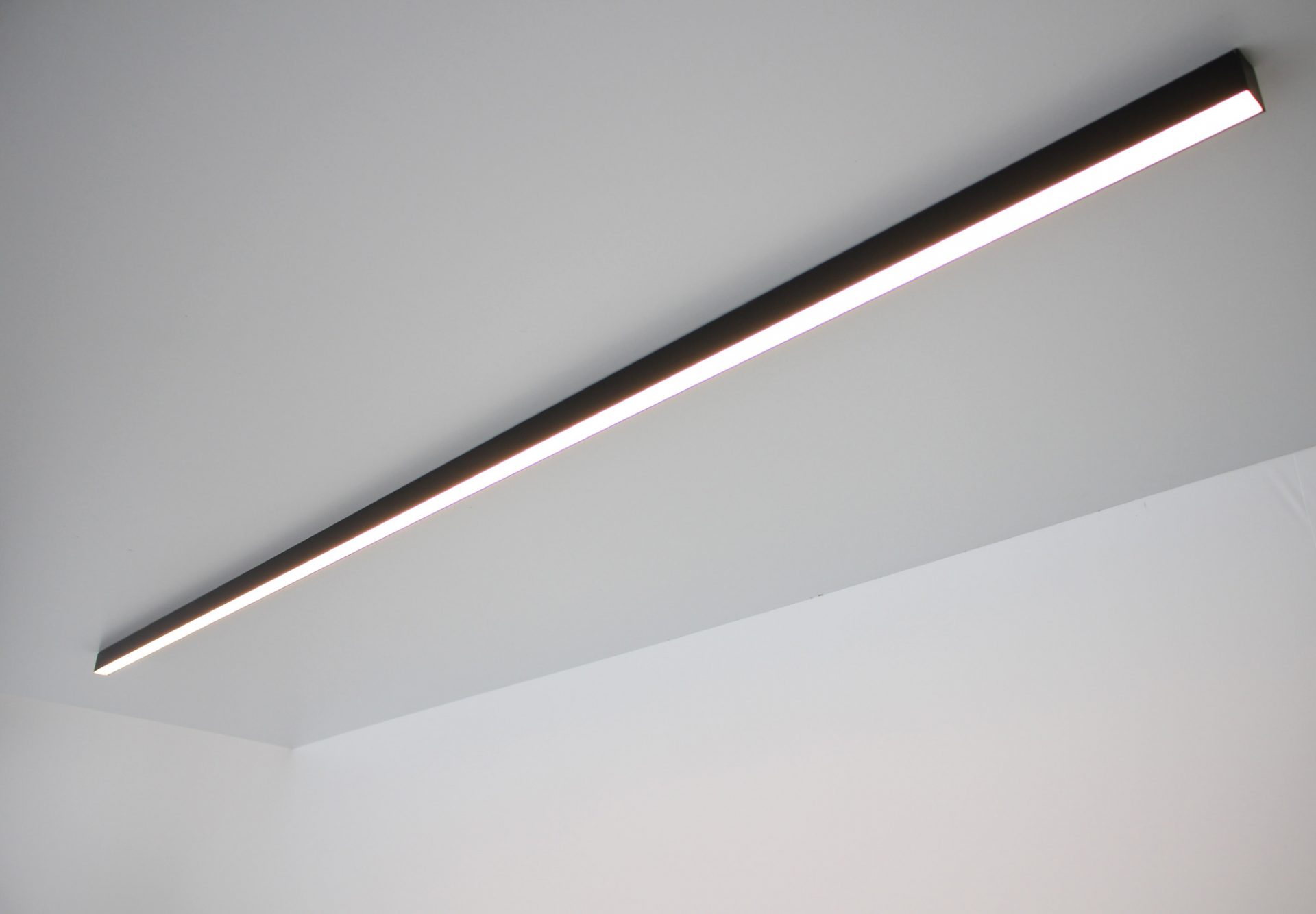 Профиль для светодиодной ленты °ledline 25