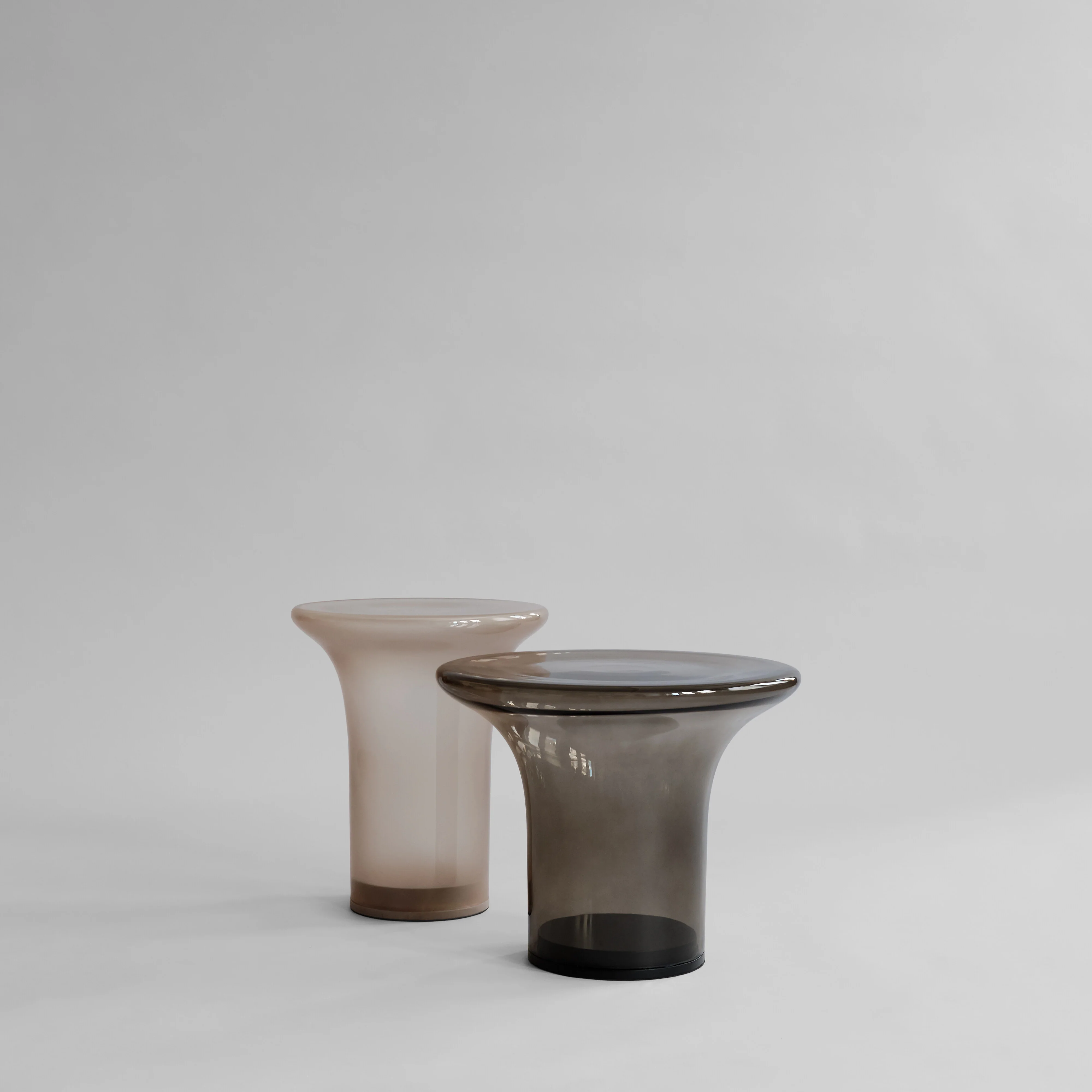 Журнальный столик Trumpet Table Low — Smoked Forest