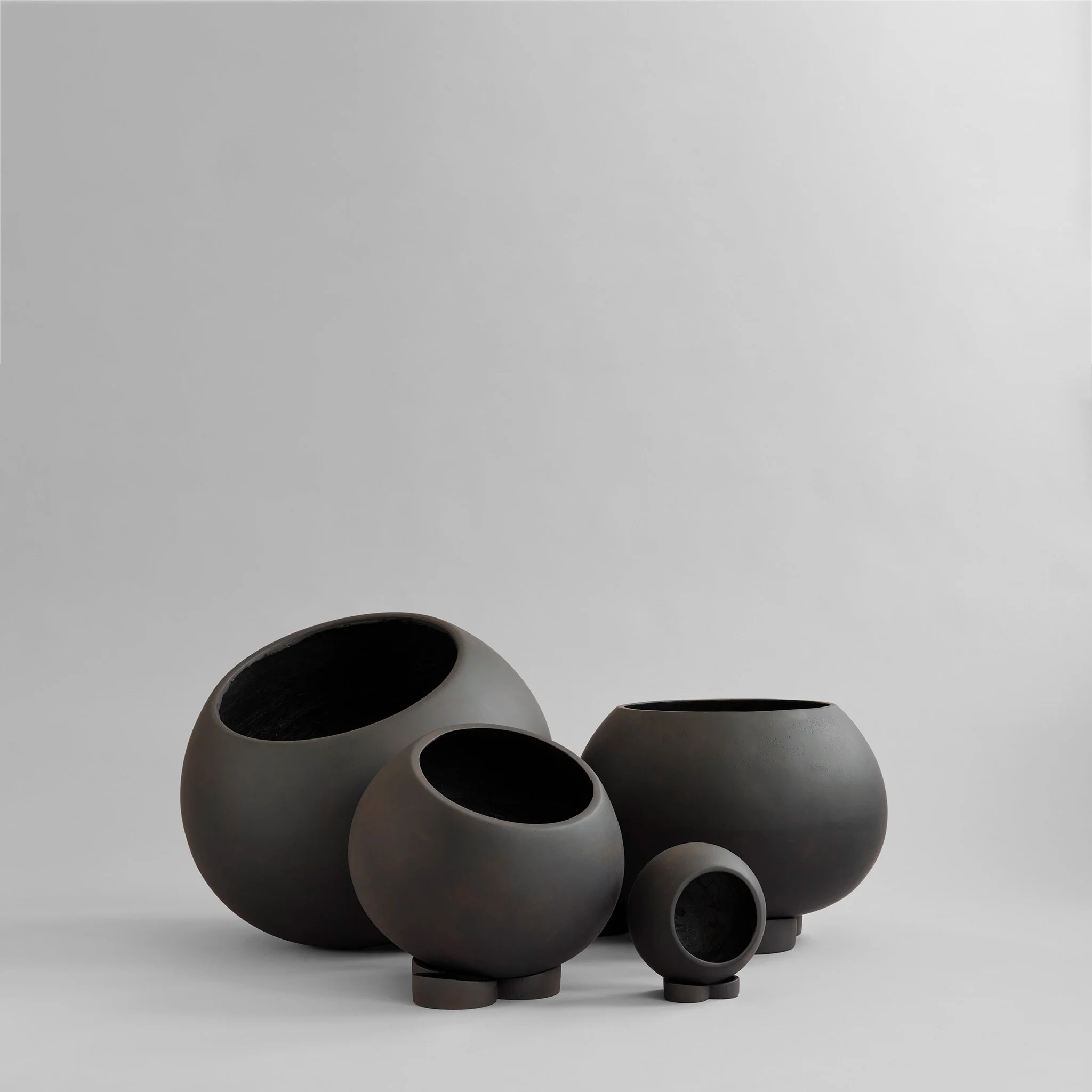 Кашпо Urchin Medio — Coffee
