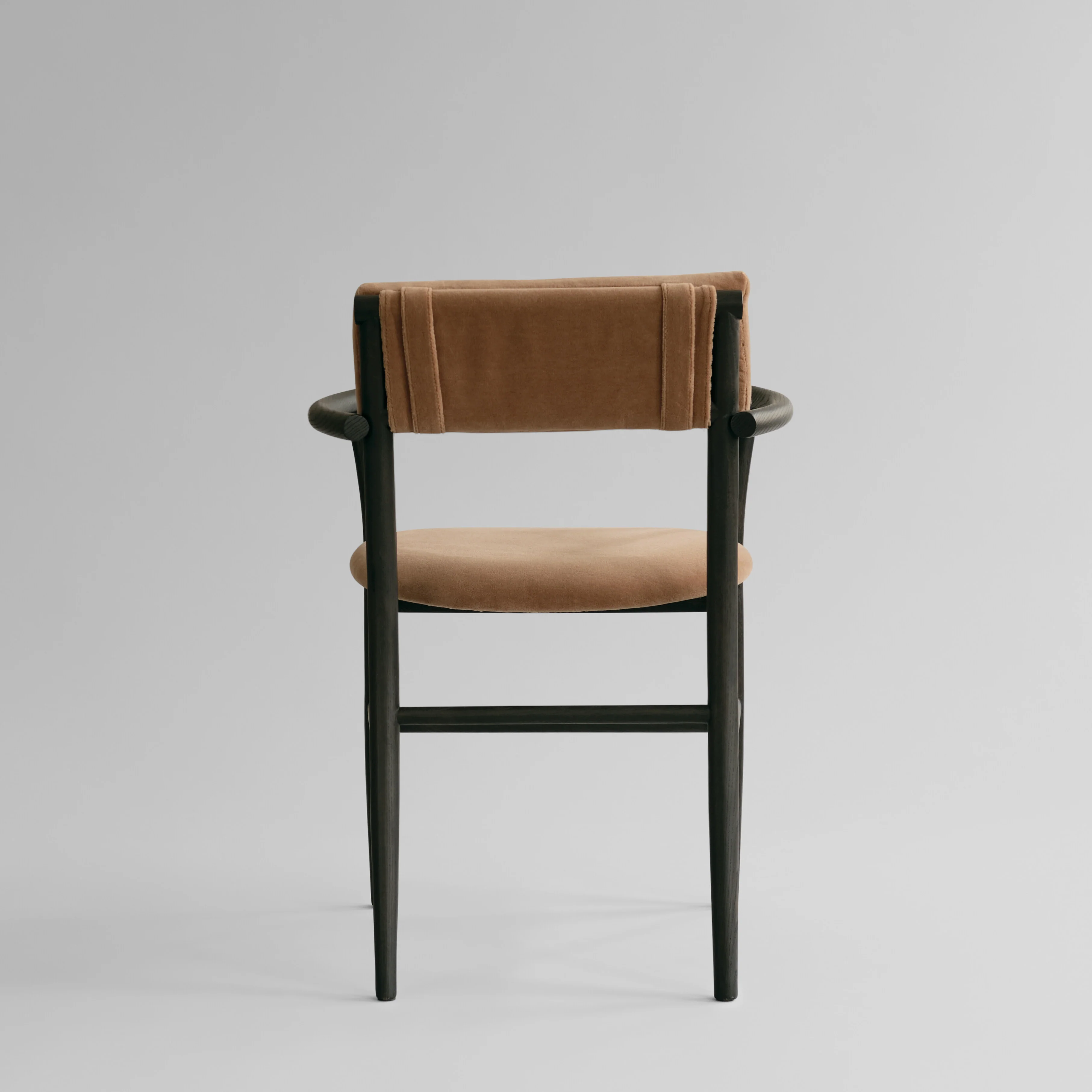 Стул Nama — Desert — Armrest Coffee Black Oak Desert