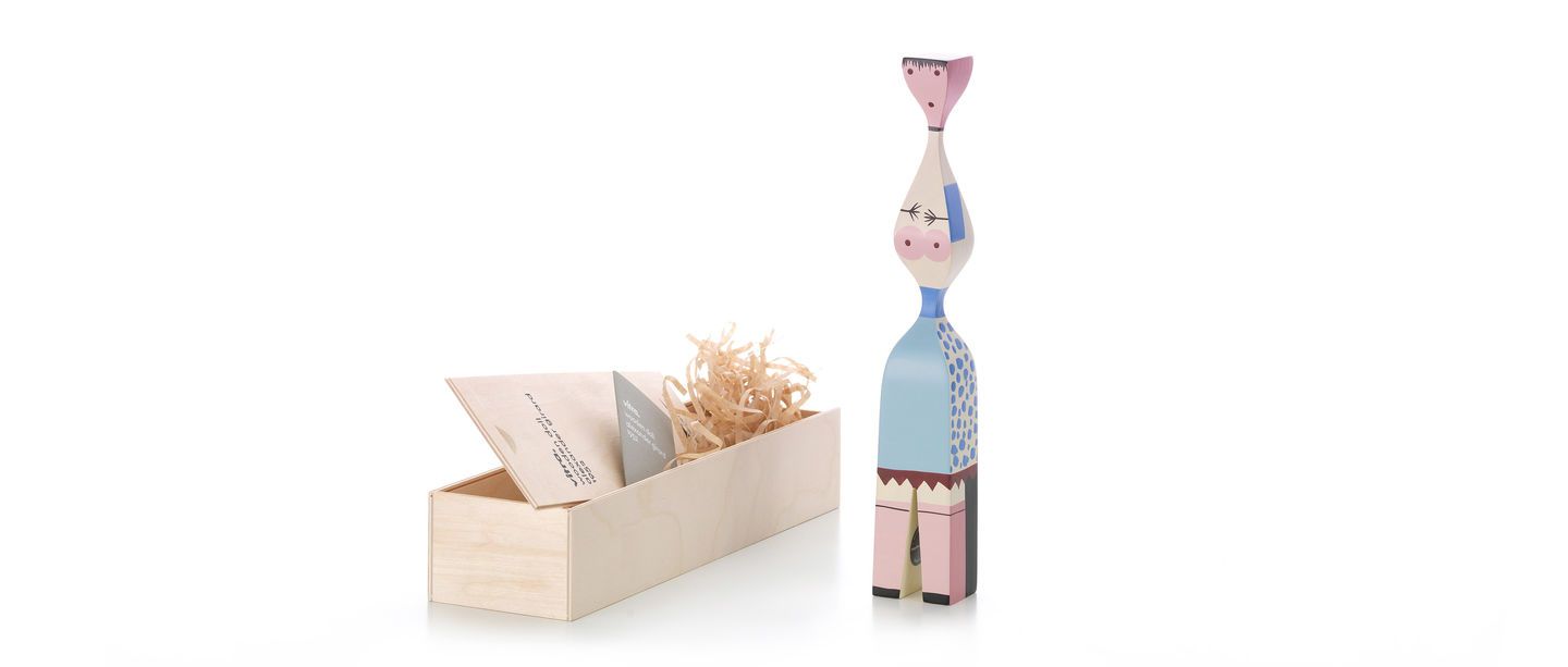 Декоративная фигурка Wooden Doll No. 7