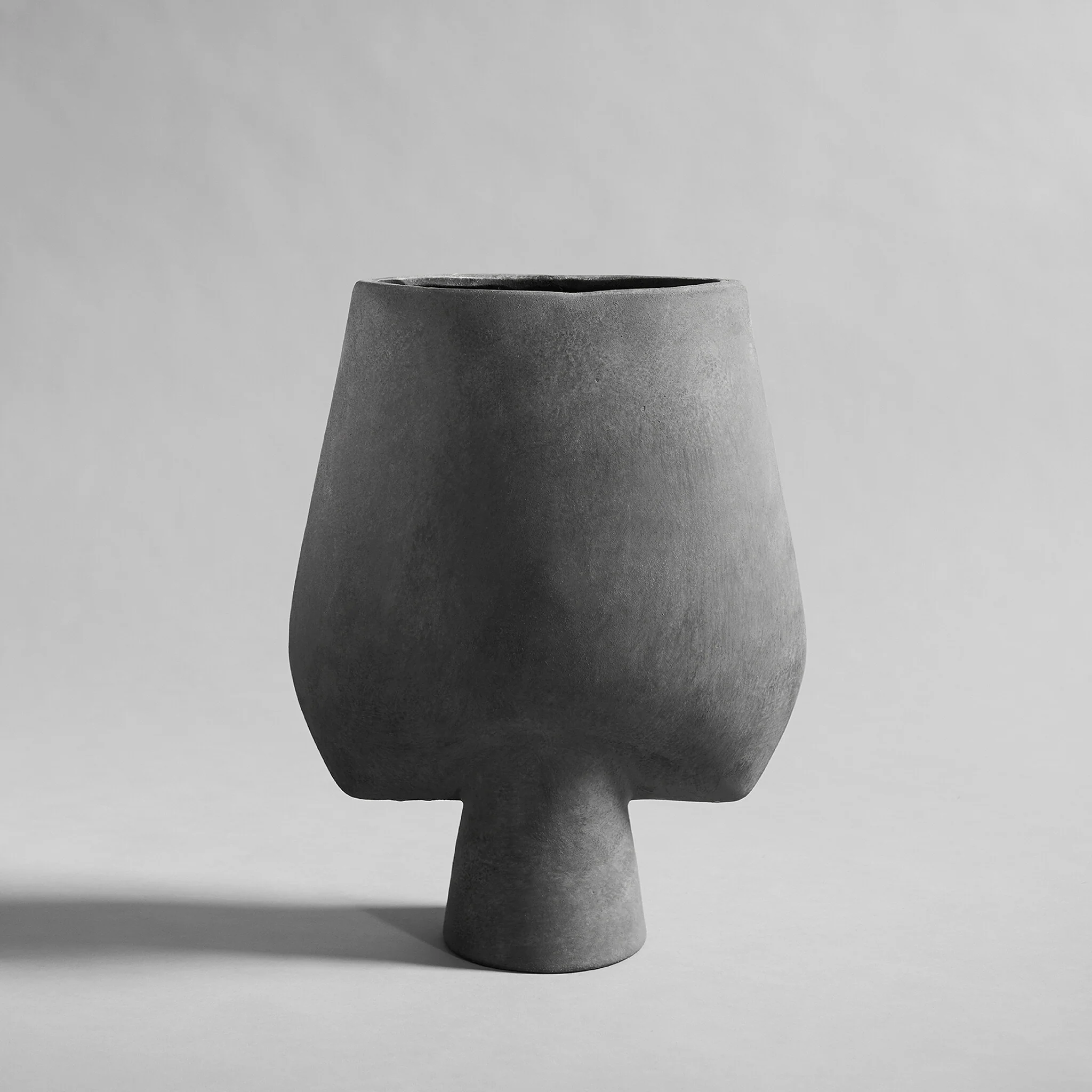 Ваза Sphere Square Big — Dark Grey