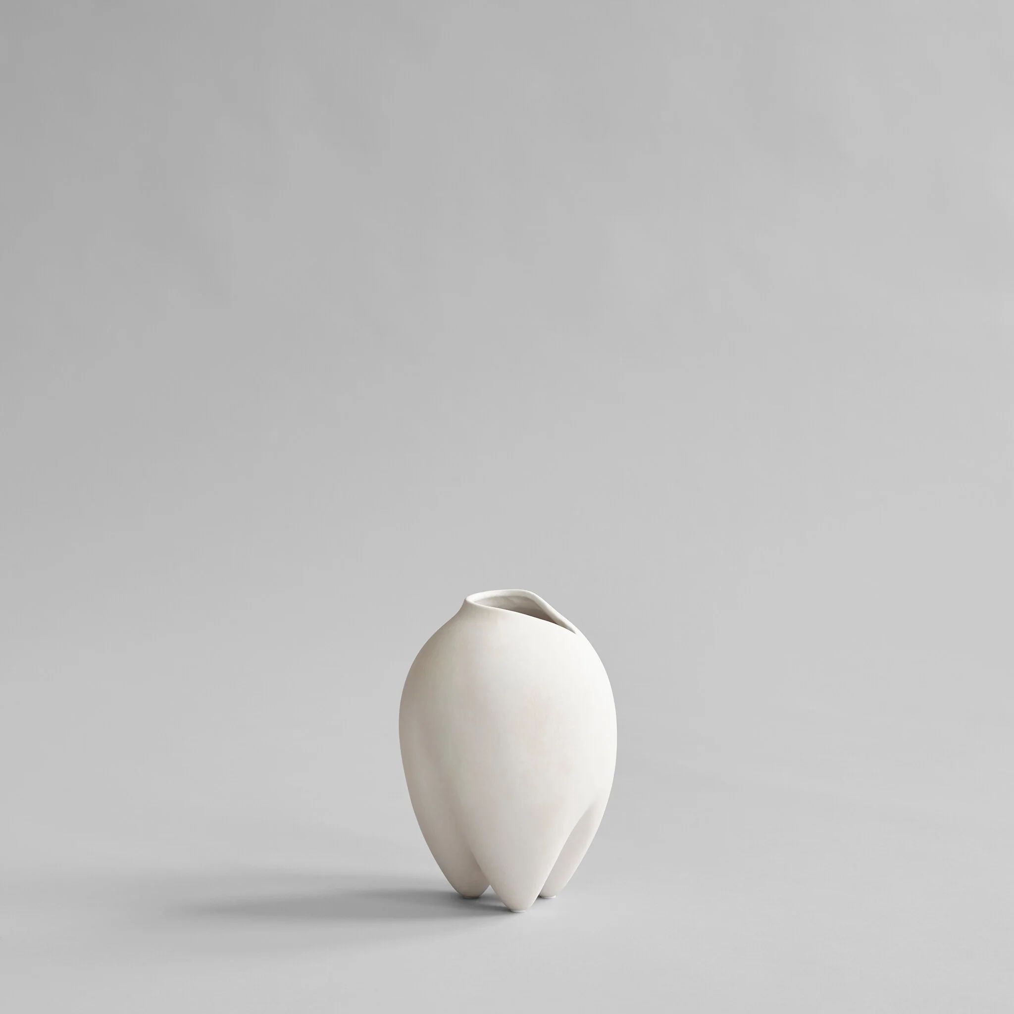 Ваза Sumo Slim Petit — Bone White