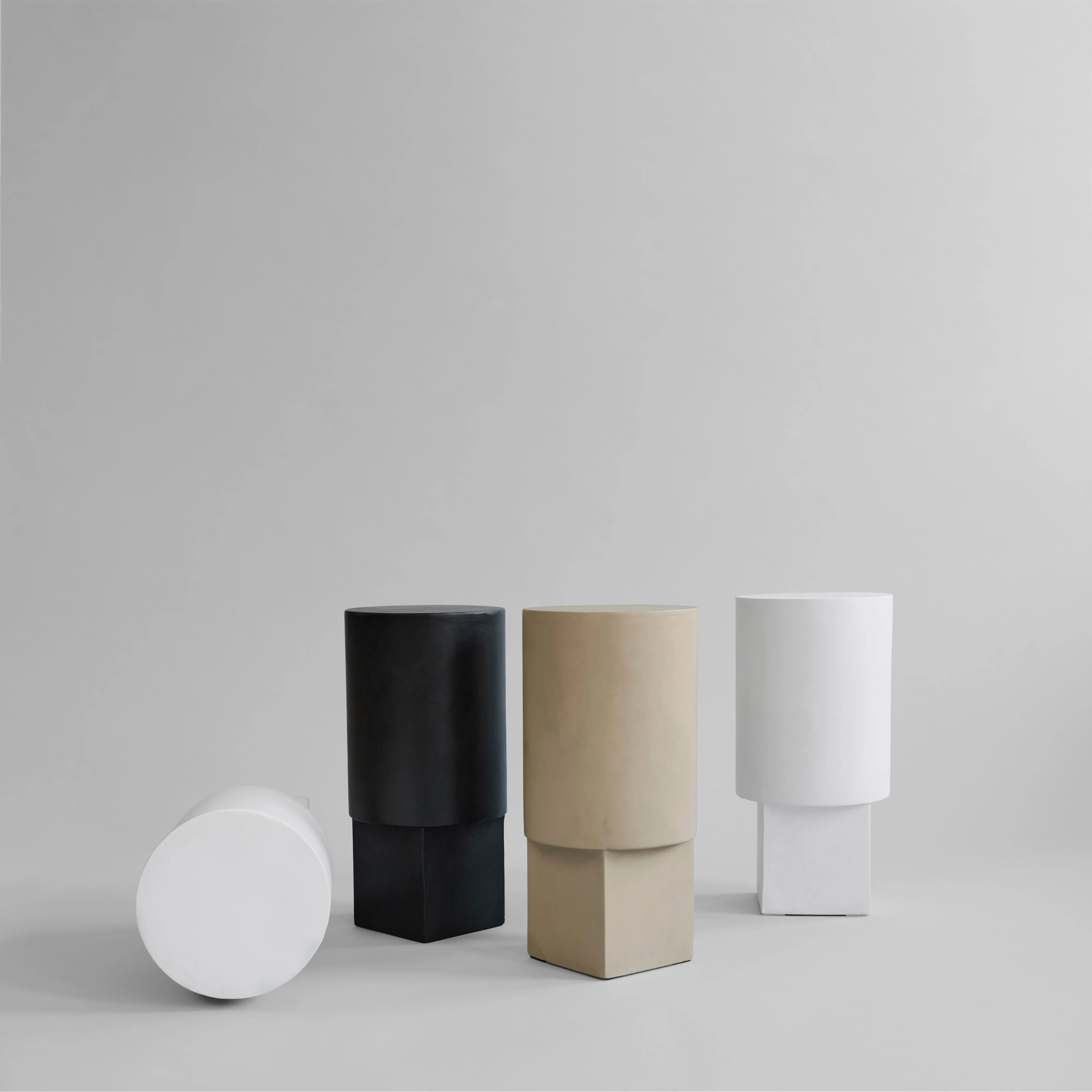 Приставной столик Column — Bone White