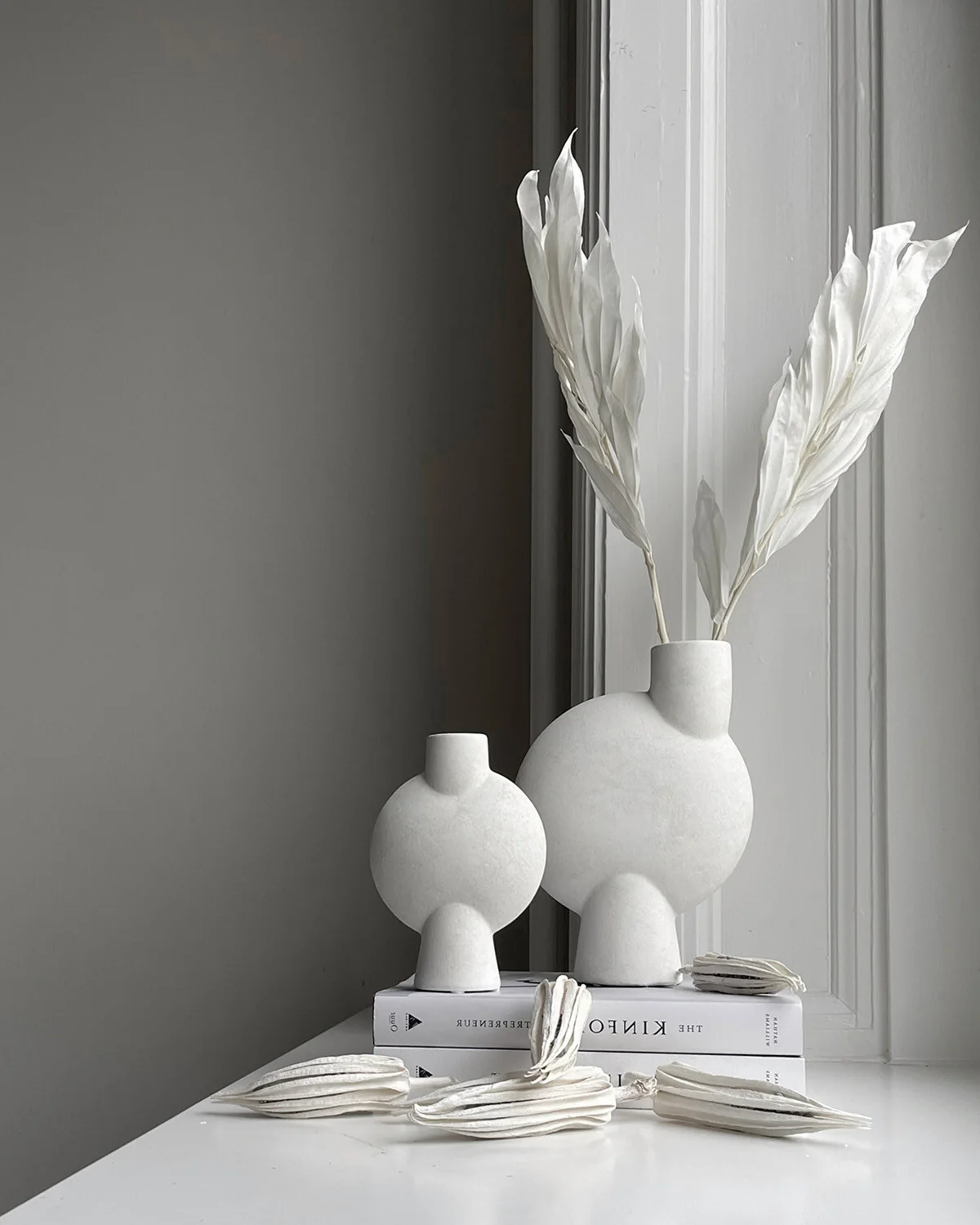 Ваза Sphere Bubl Medio — Bone White