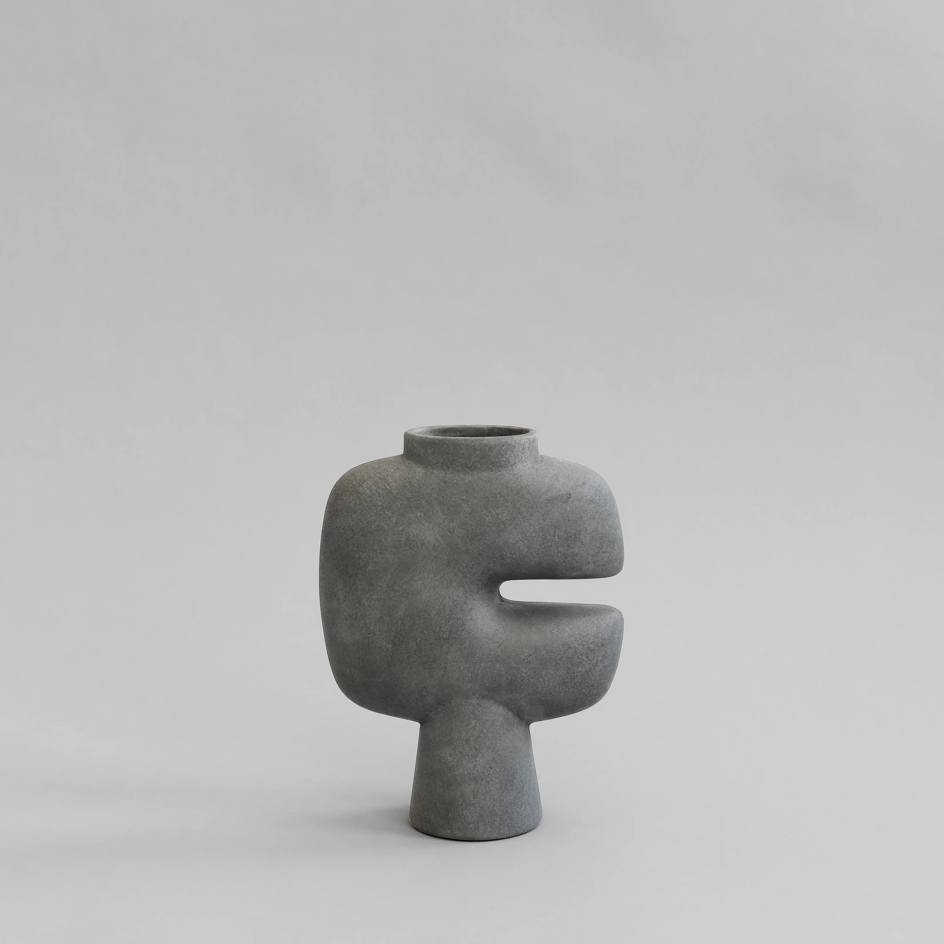 Ваза Tribal Medio — Dark Grey