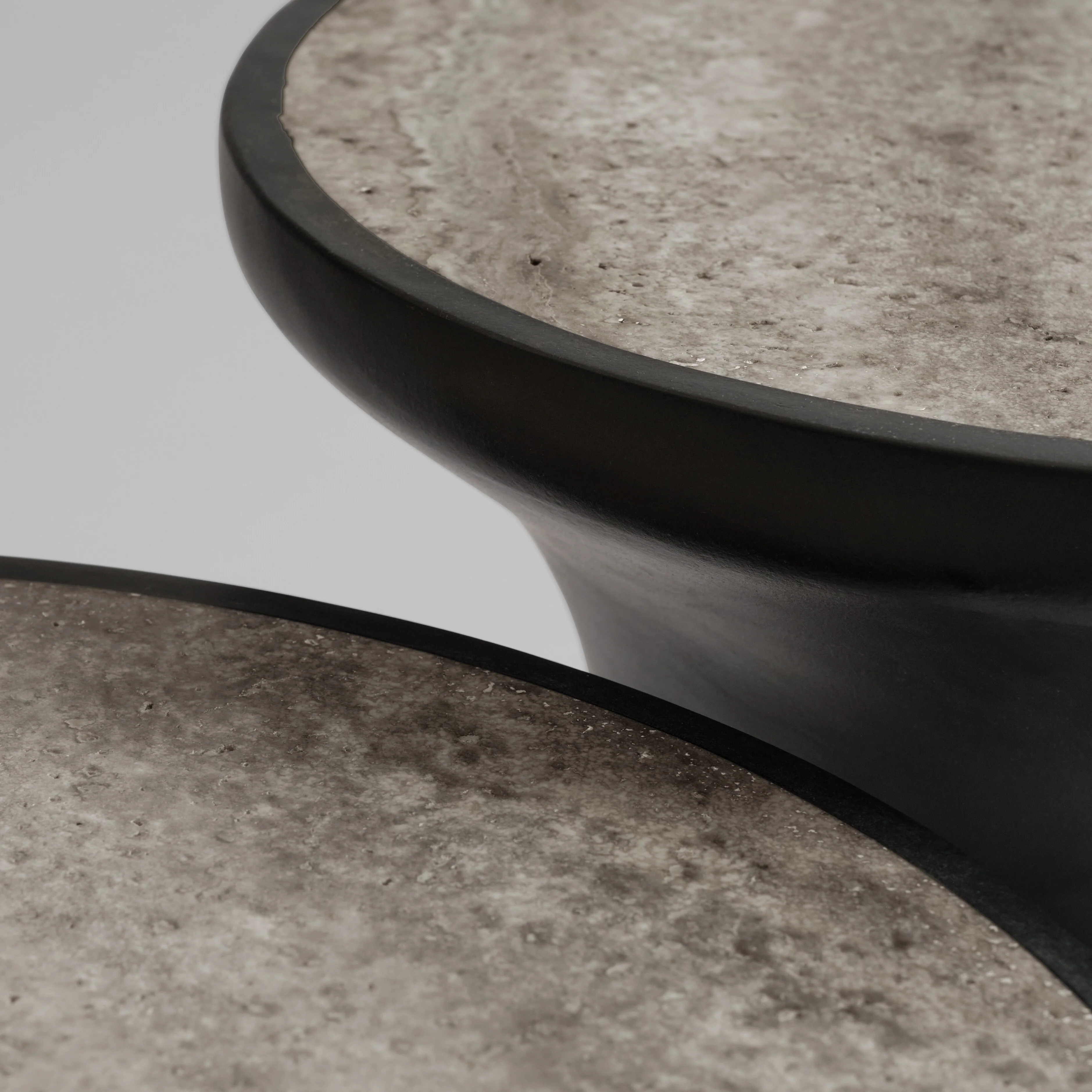 Журнальный столик Trumpet Low — Silver Travertine