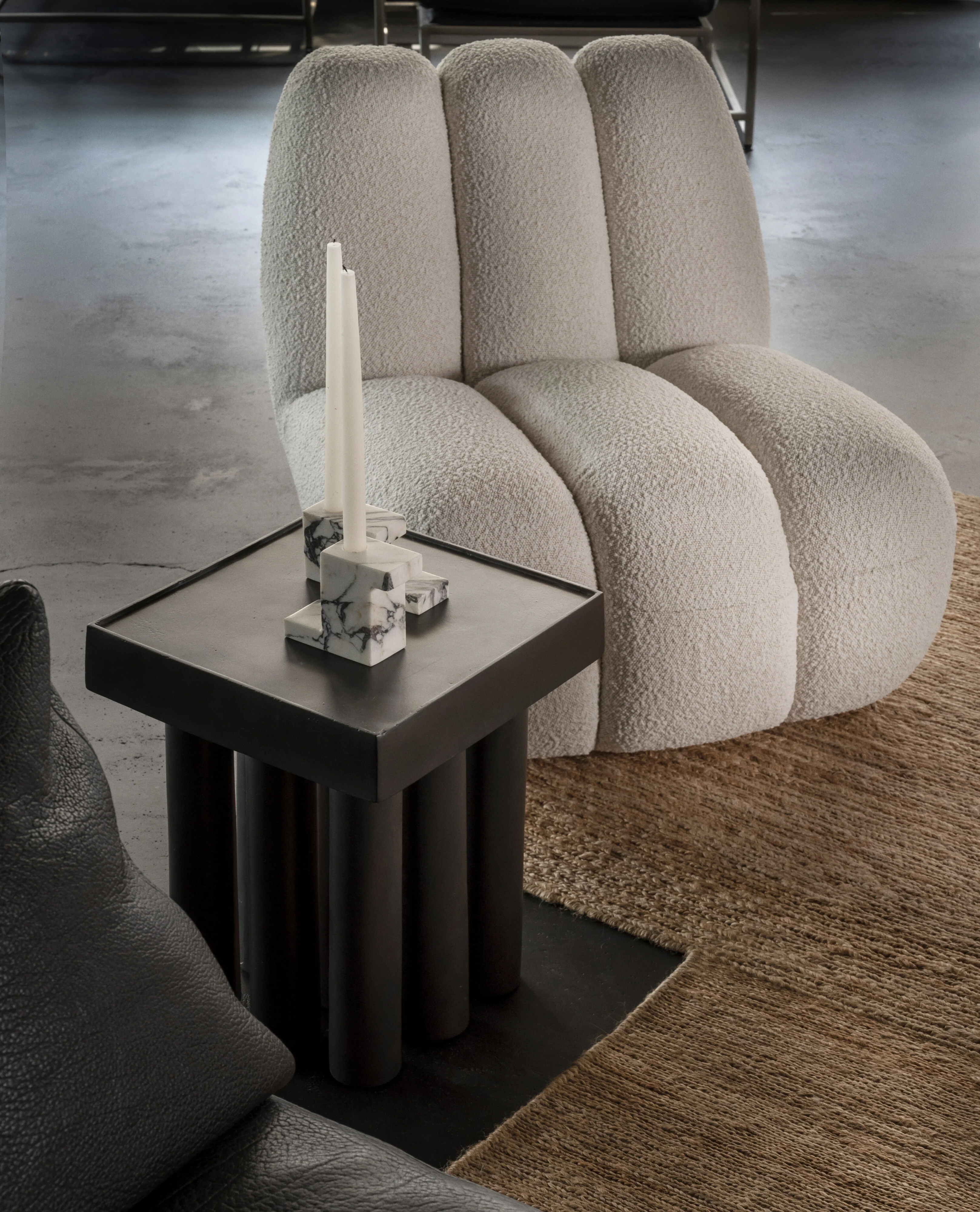 Подсвечник Brick Tall — Calacatta