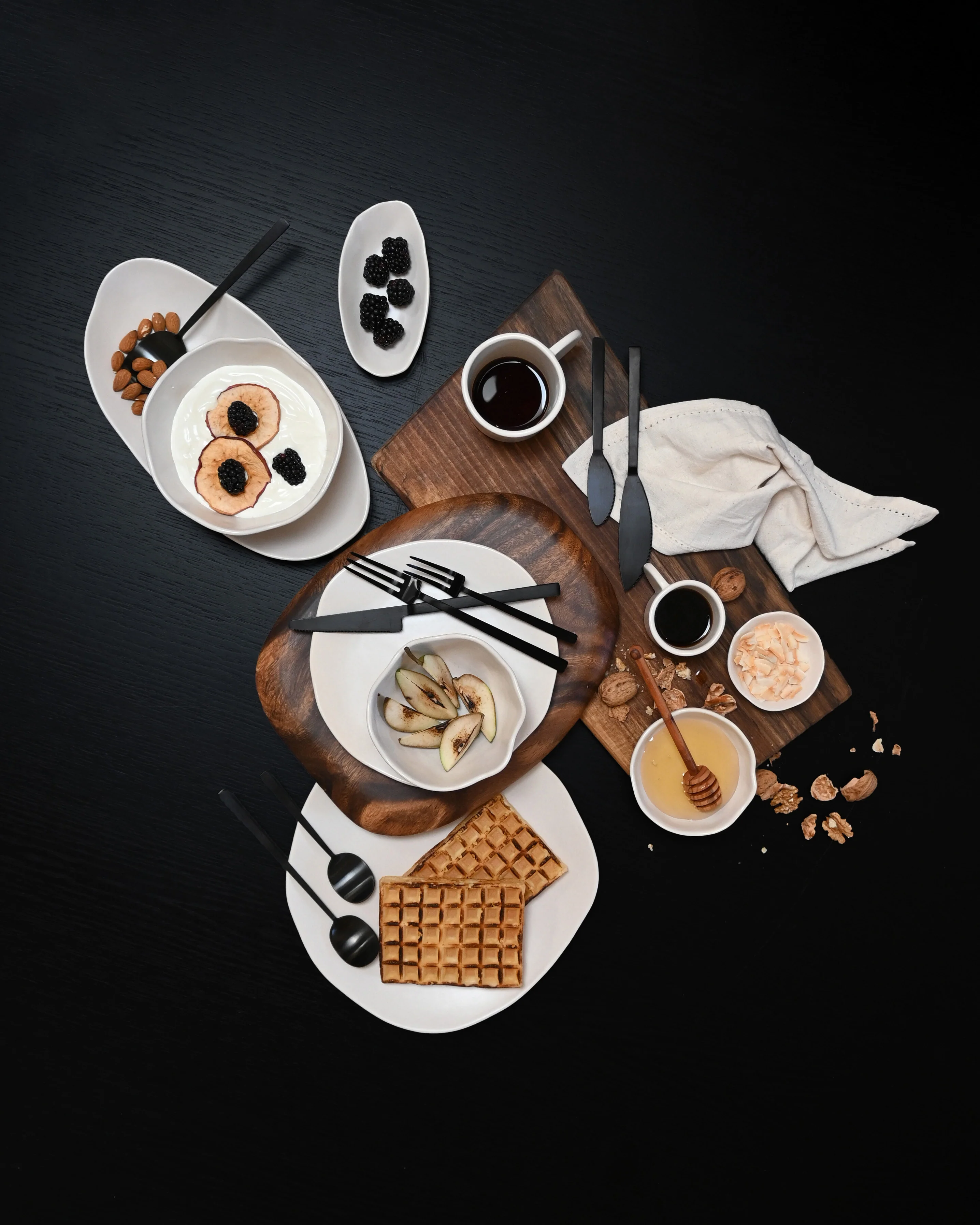 Столовые приборы Kogei — Black 16 pcs