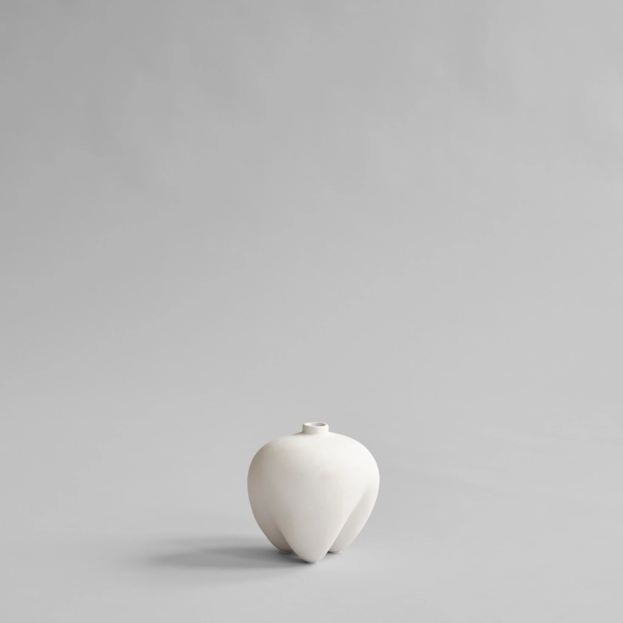 Ваза Sumo Petit — Bone White