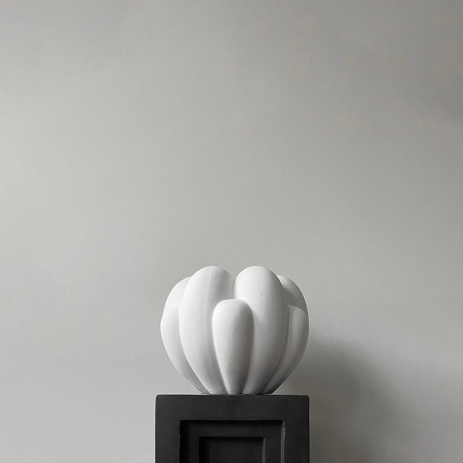 Ваза Bloom Mini — Bone White