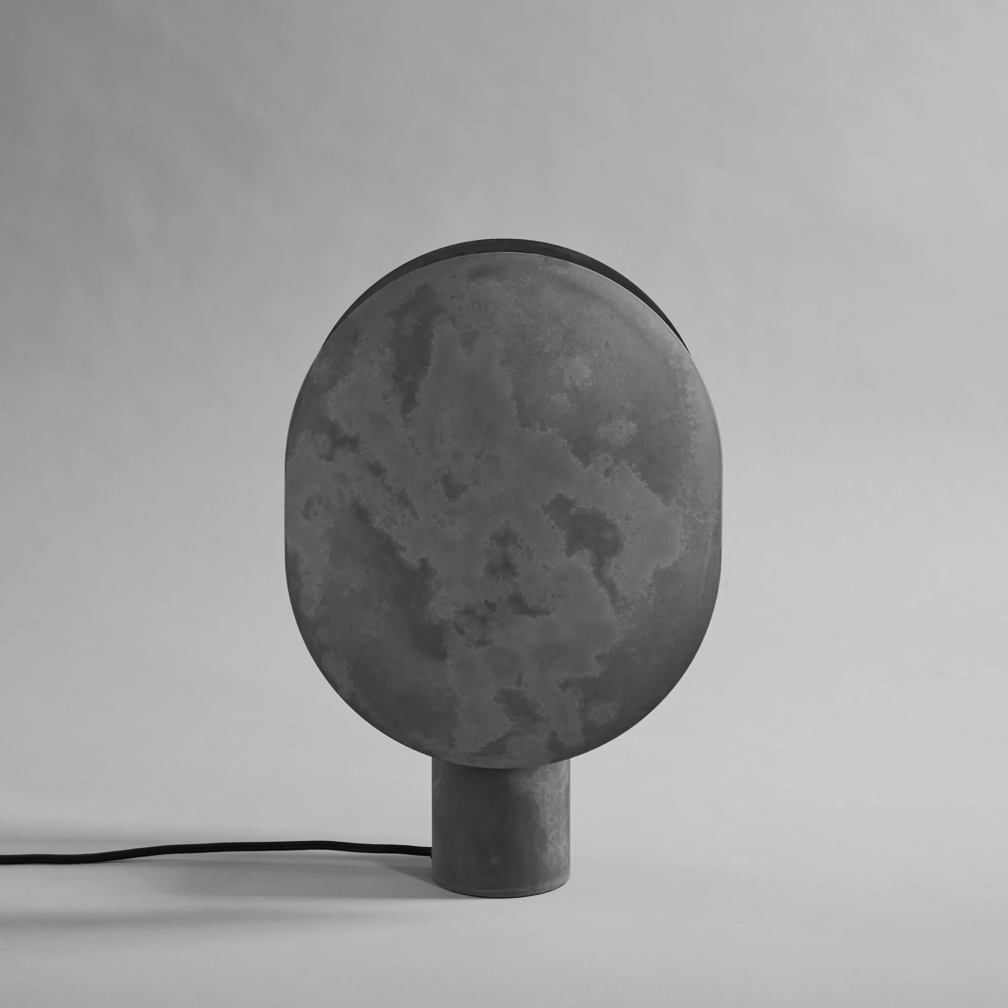 Настольный светильник Clam — Oxidized
