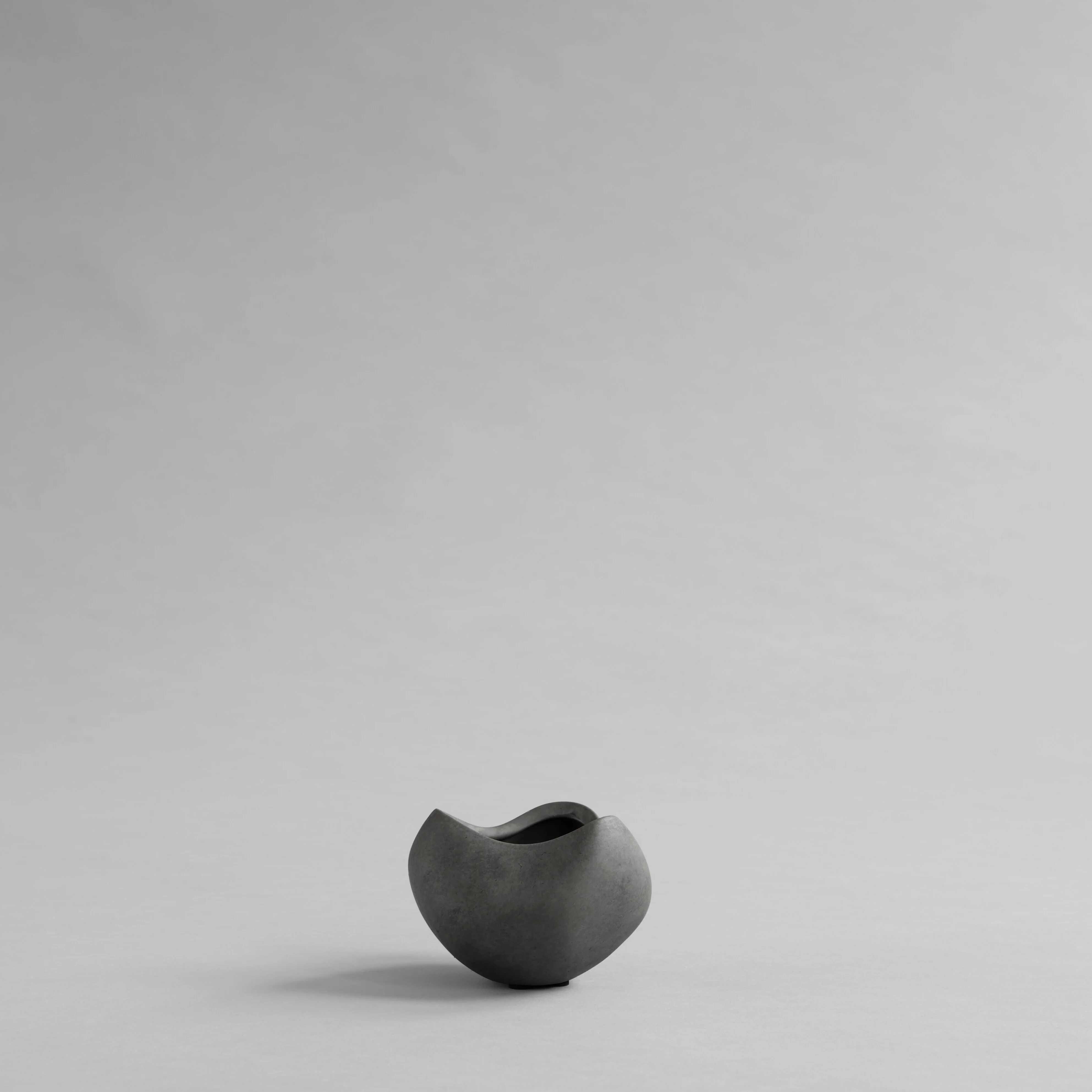 Чаша Curve Mini — Dark Grey