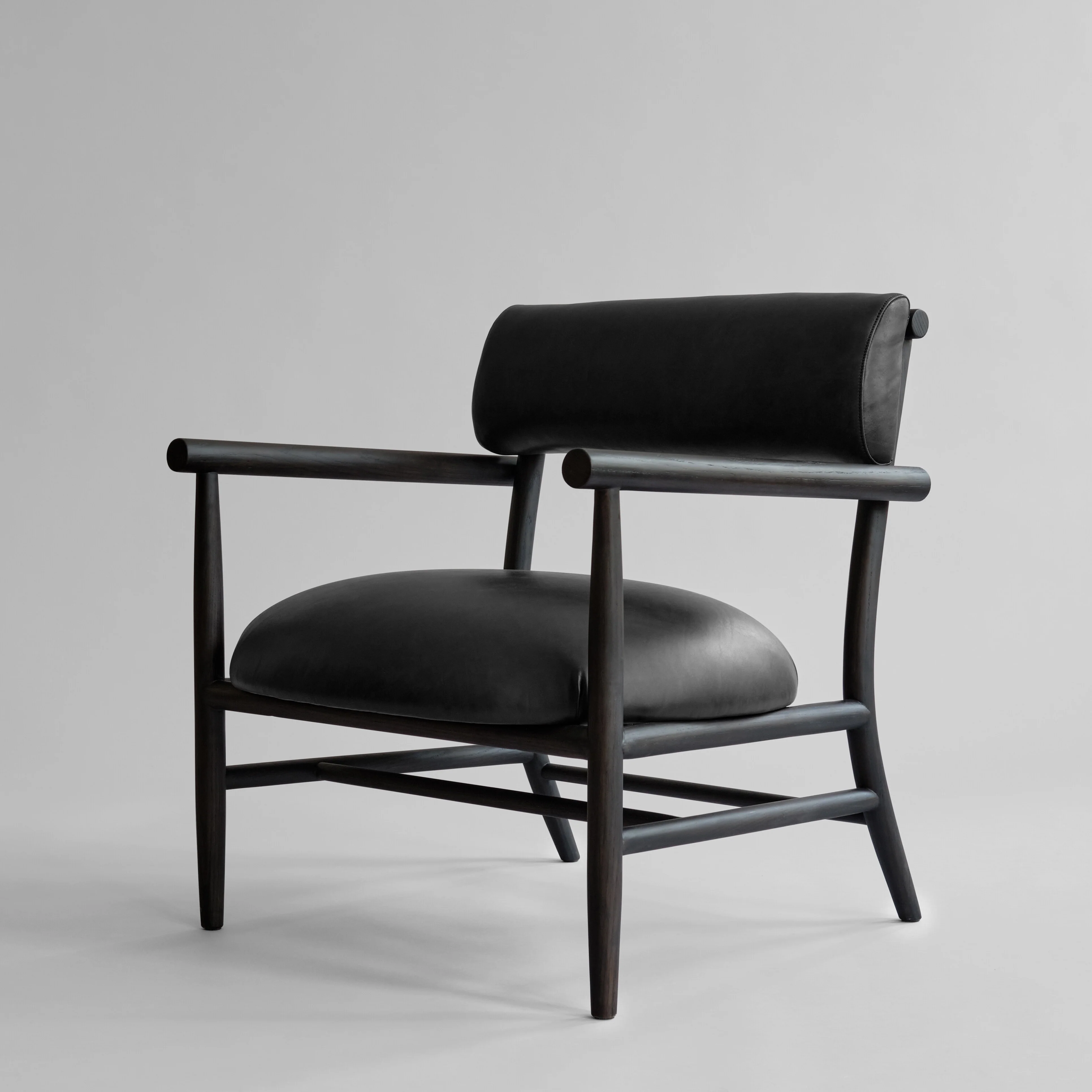 Кресло Nama Lounge — Aniline leather black