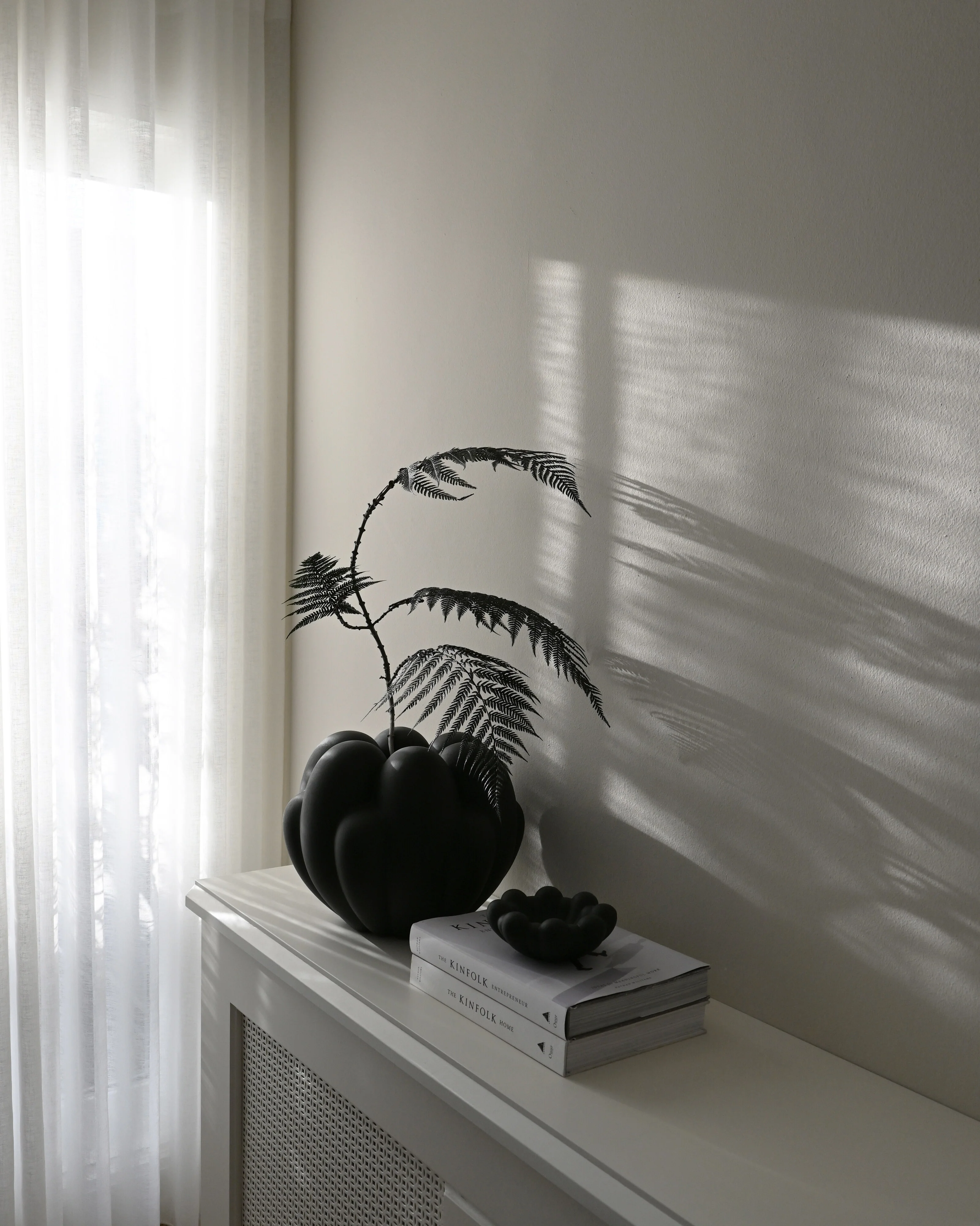 Ваза Bloom Mini — Black