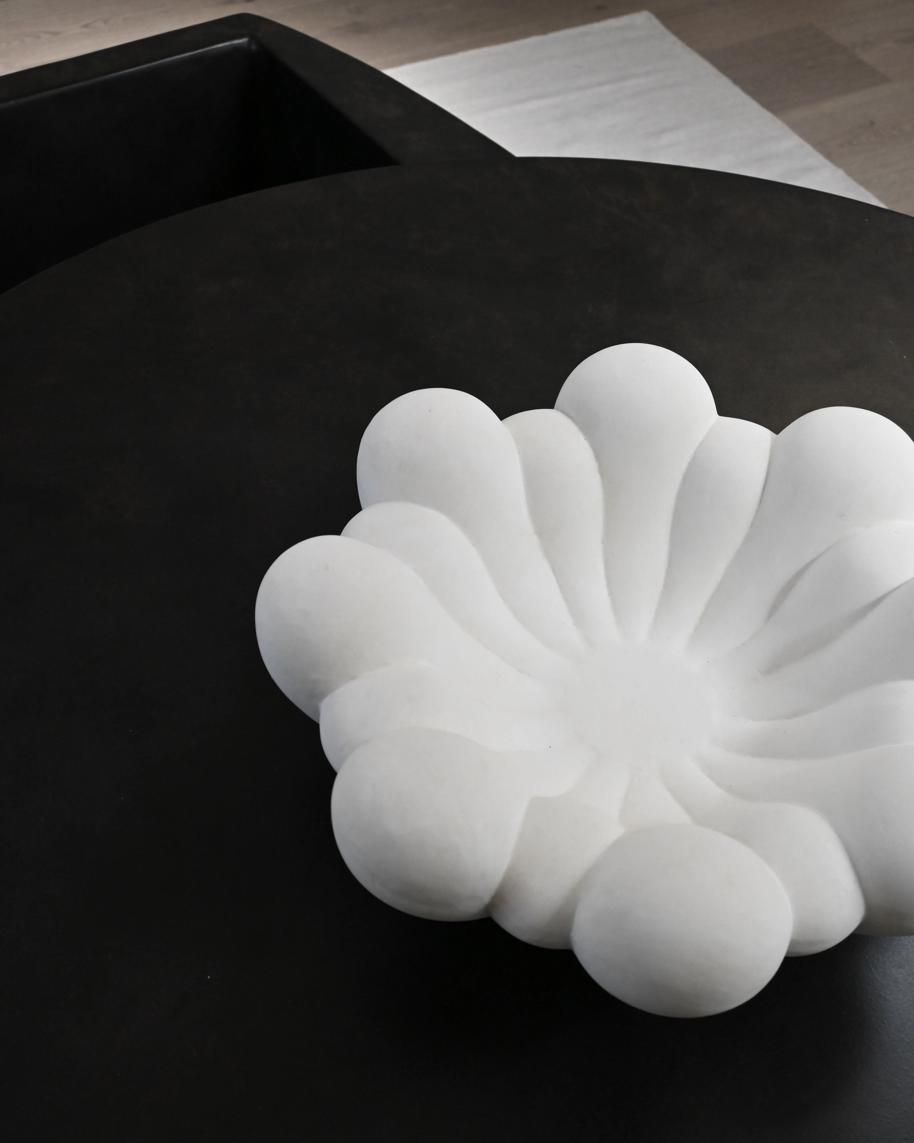 Чаша Bloom Big — Bone White