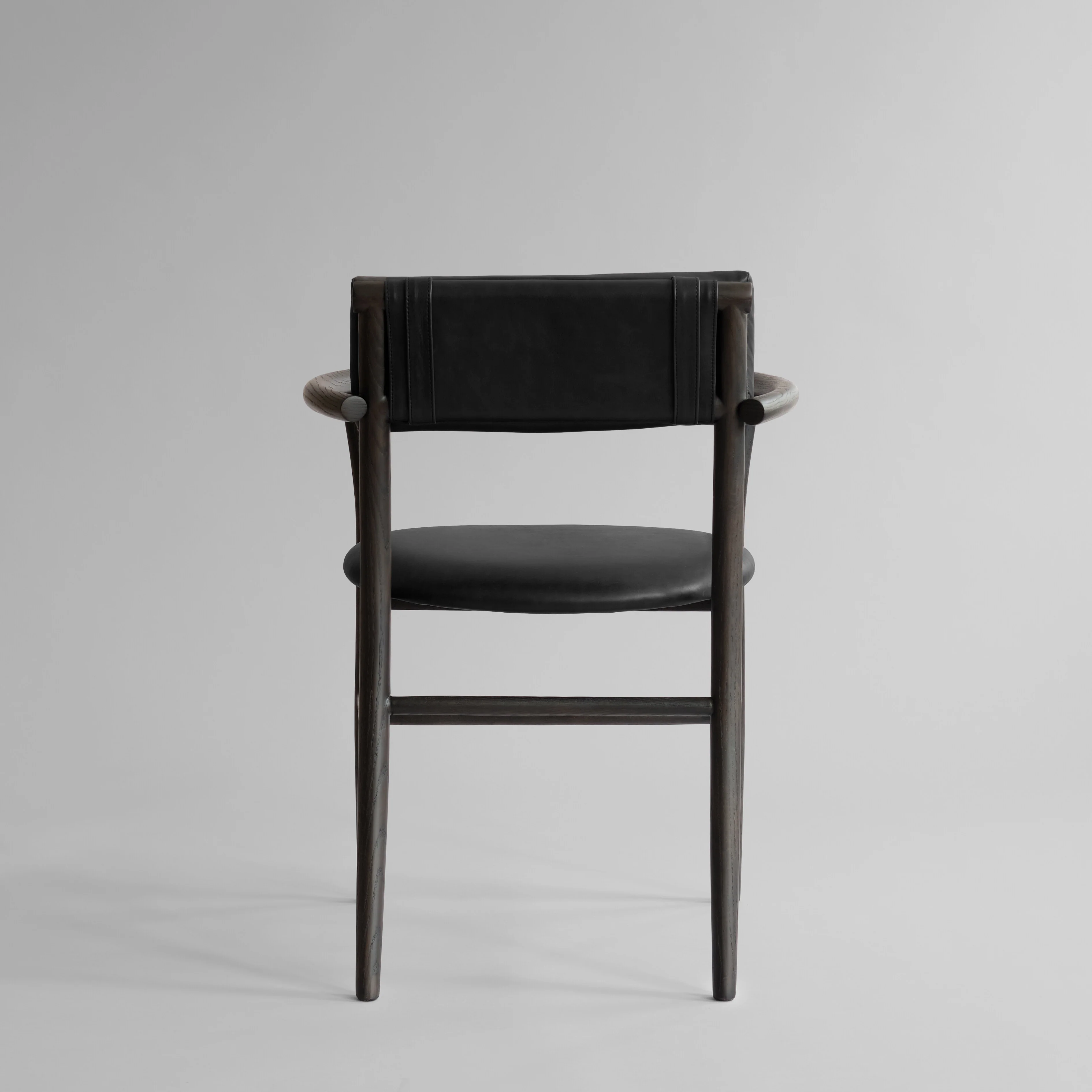 Стул Nama Dining Chair — Aniline Leather