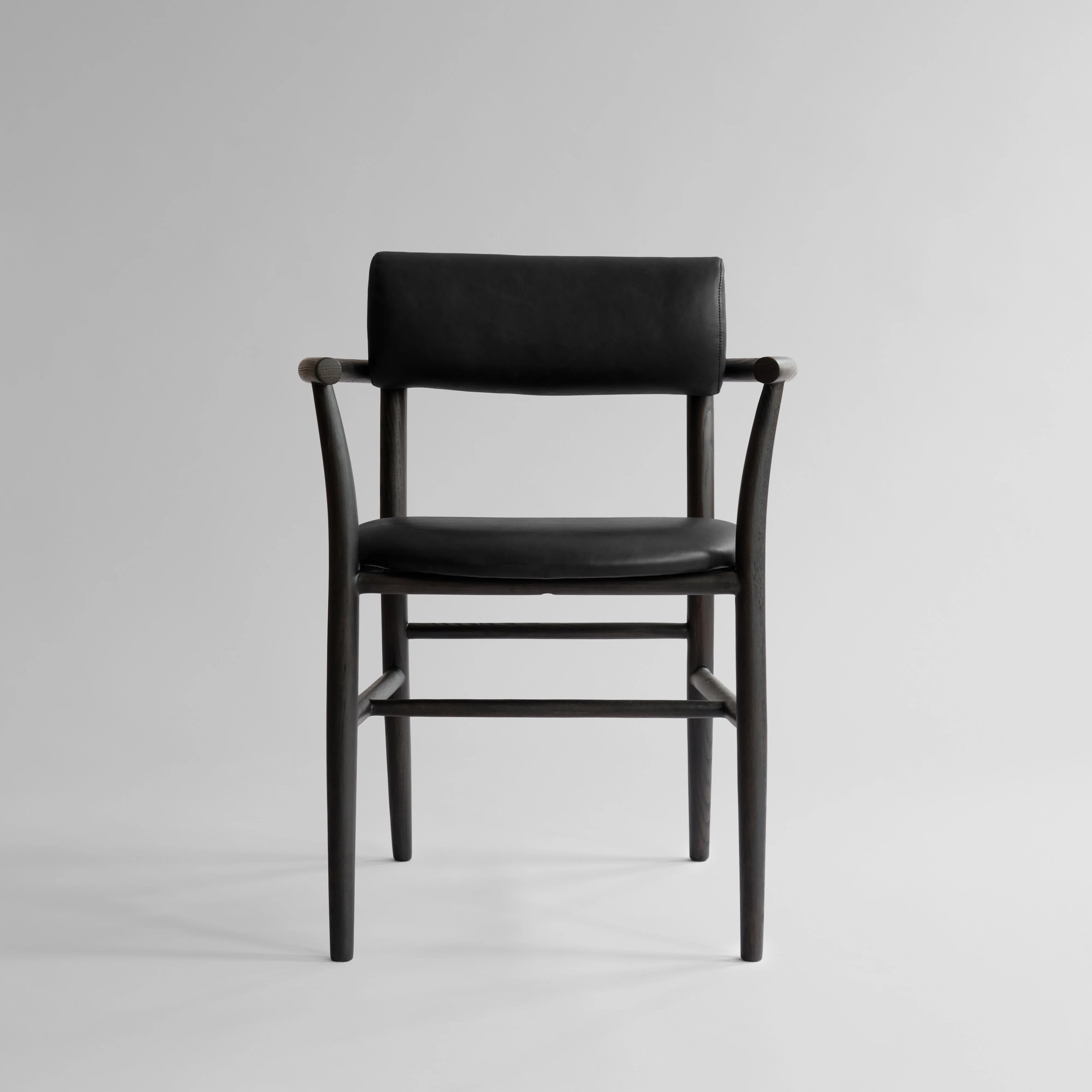 Стул Nama Dining Chair — Aniline Leather