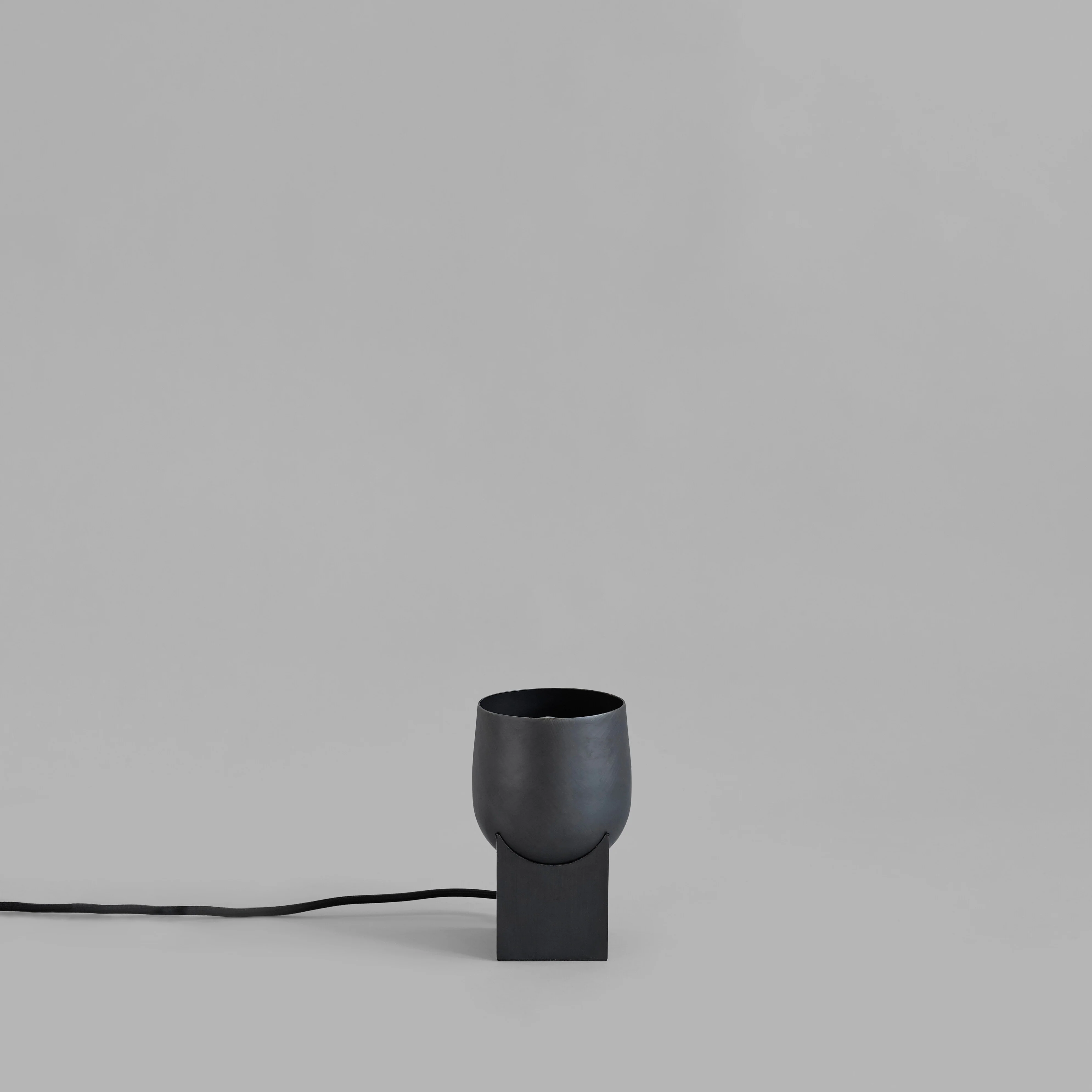 Настольный светильник Pivot — Bronze
