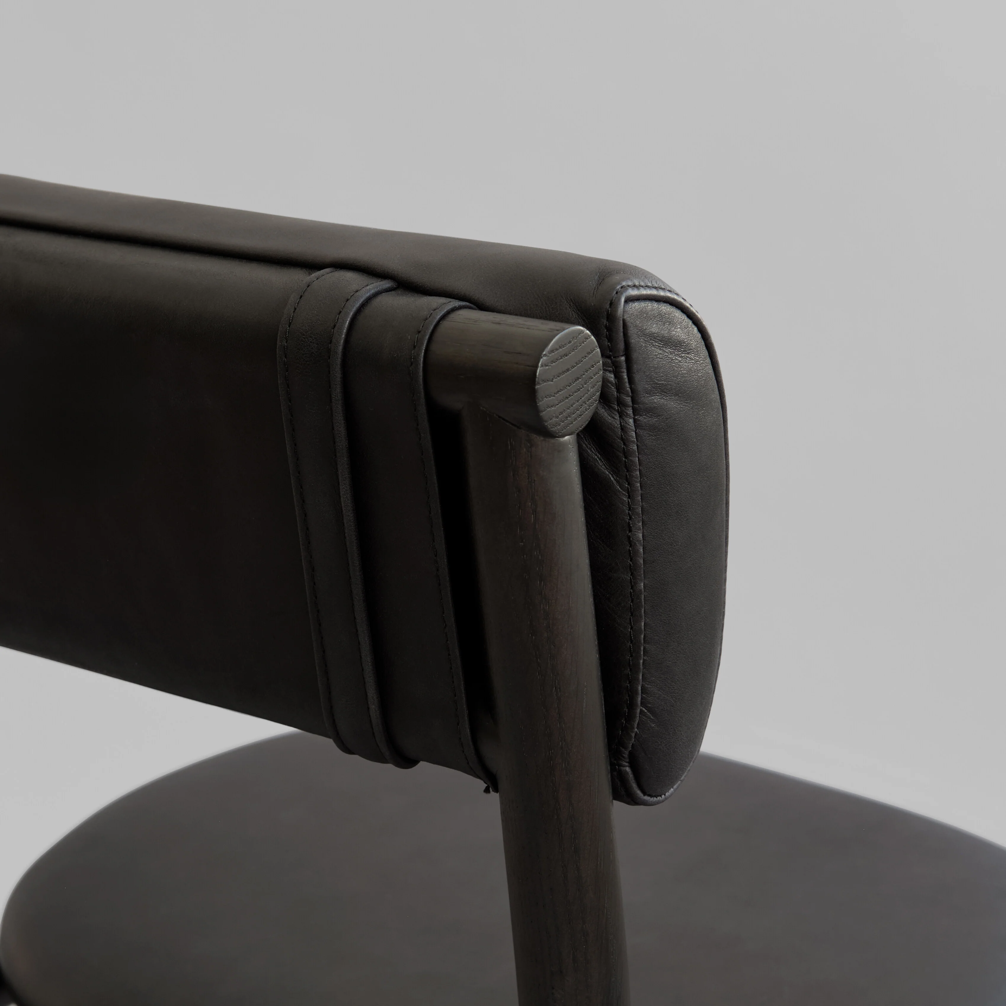 Стул Nama — Coffee Black - Aniline leather black