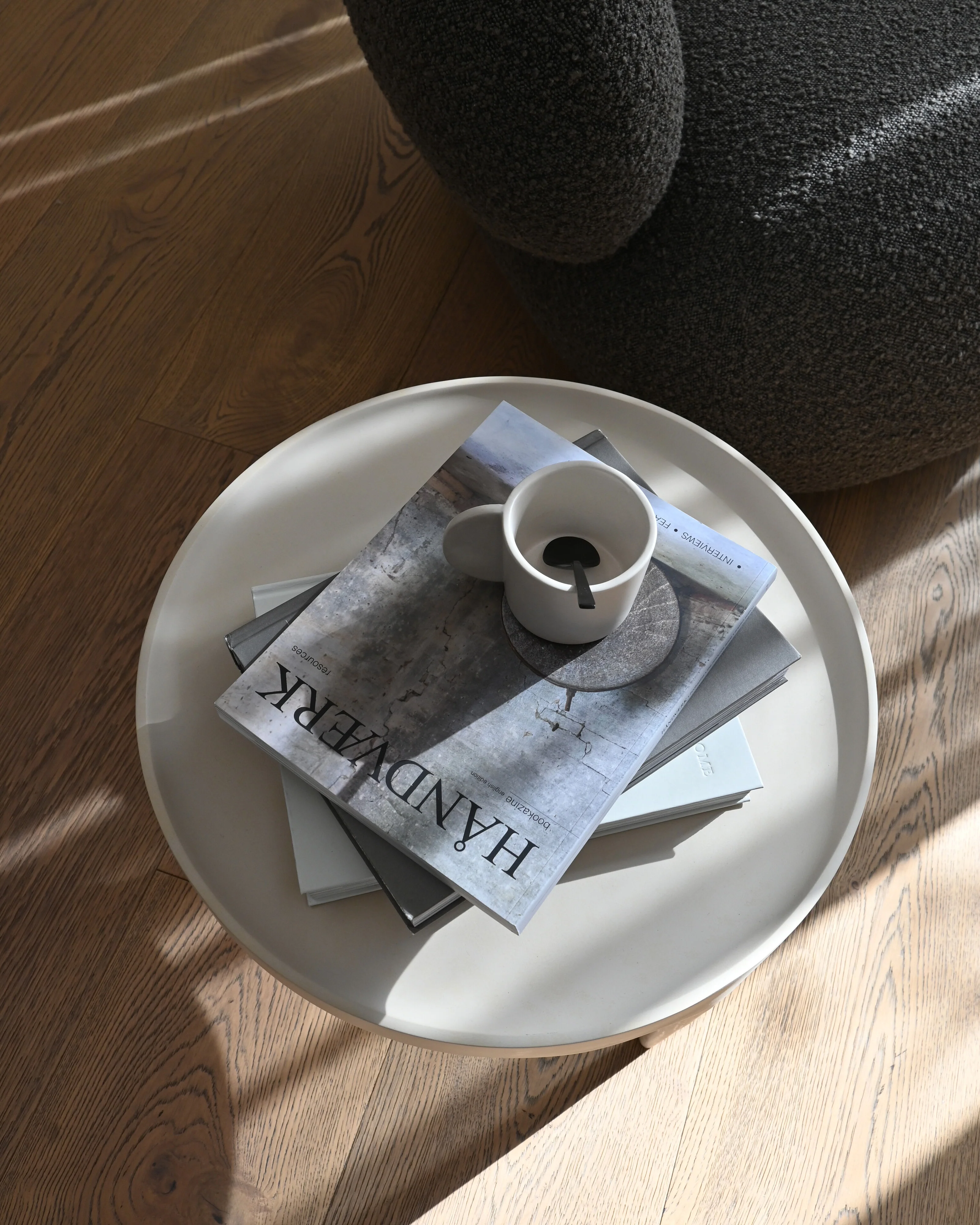 Журнальный столик Phantom Table Low — Birch