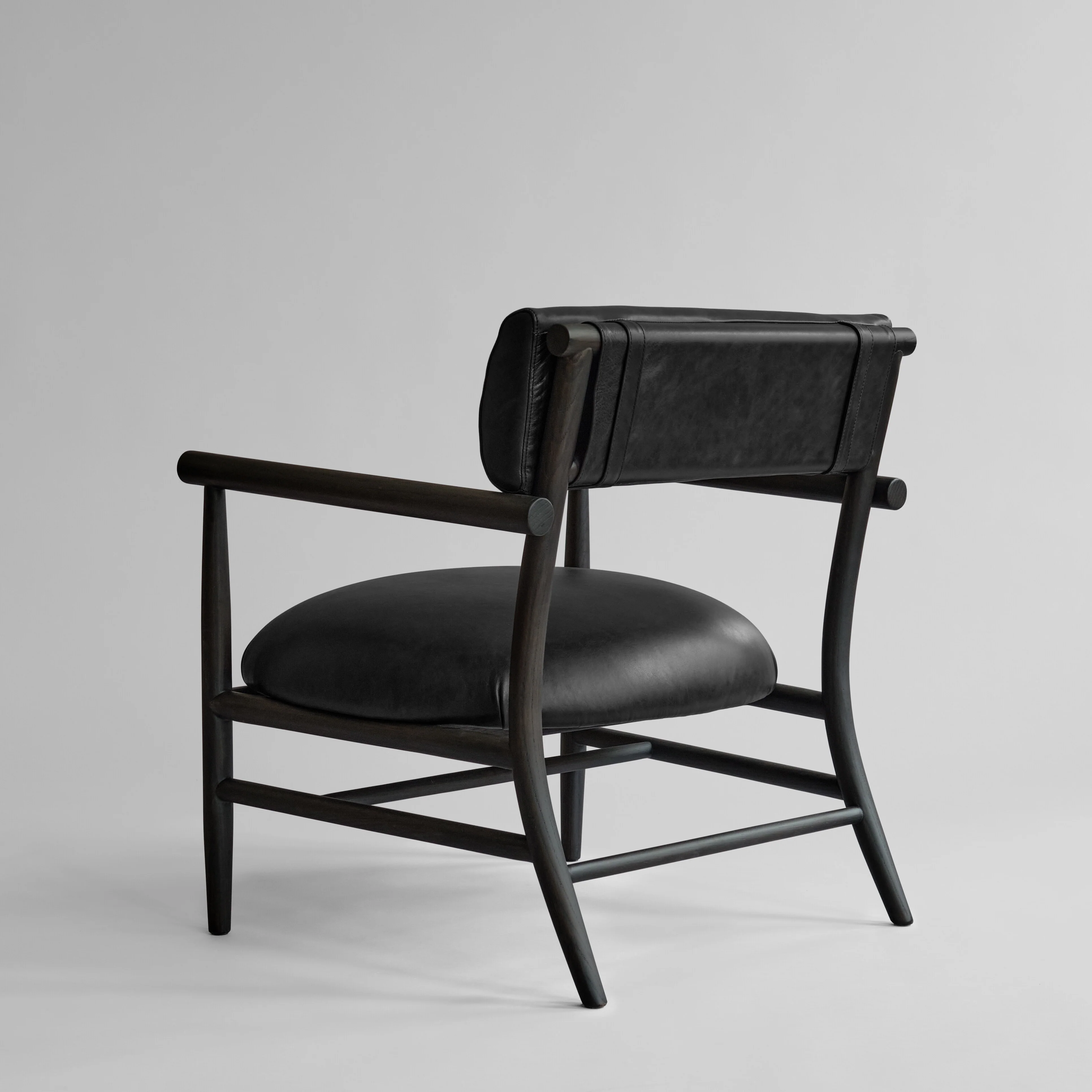 Кресло Nama Lounge — Aniline leather black