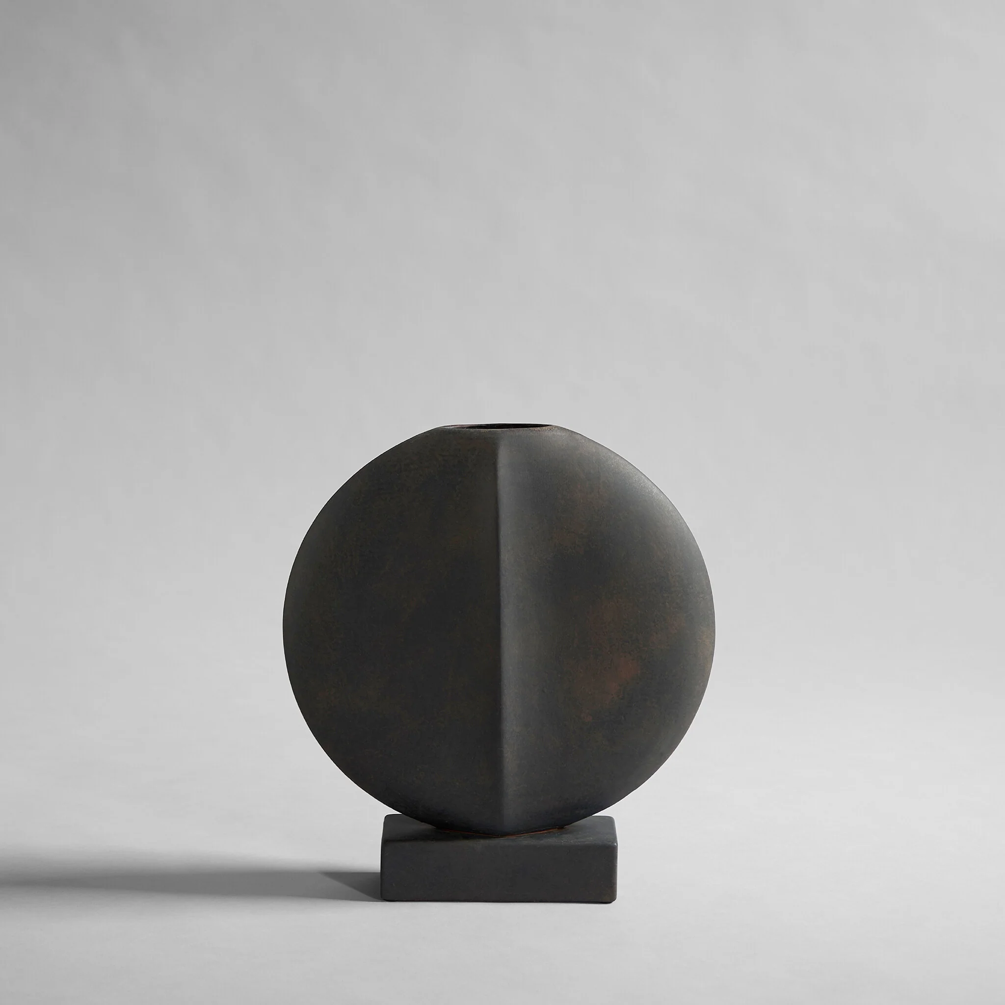 Ваза Guggenheim Mini — Coffee
