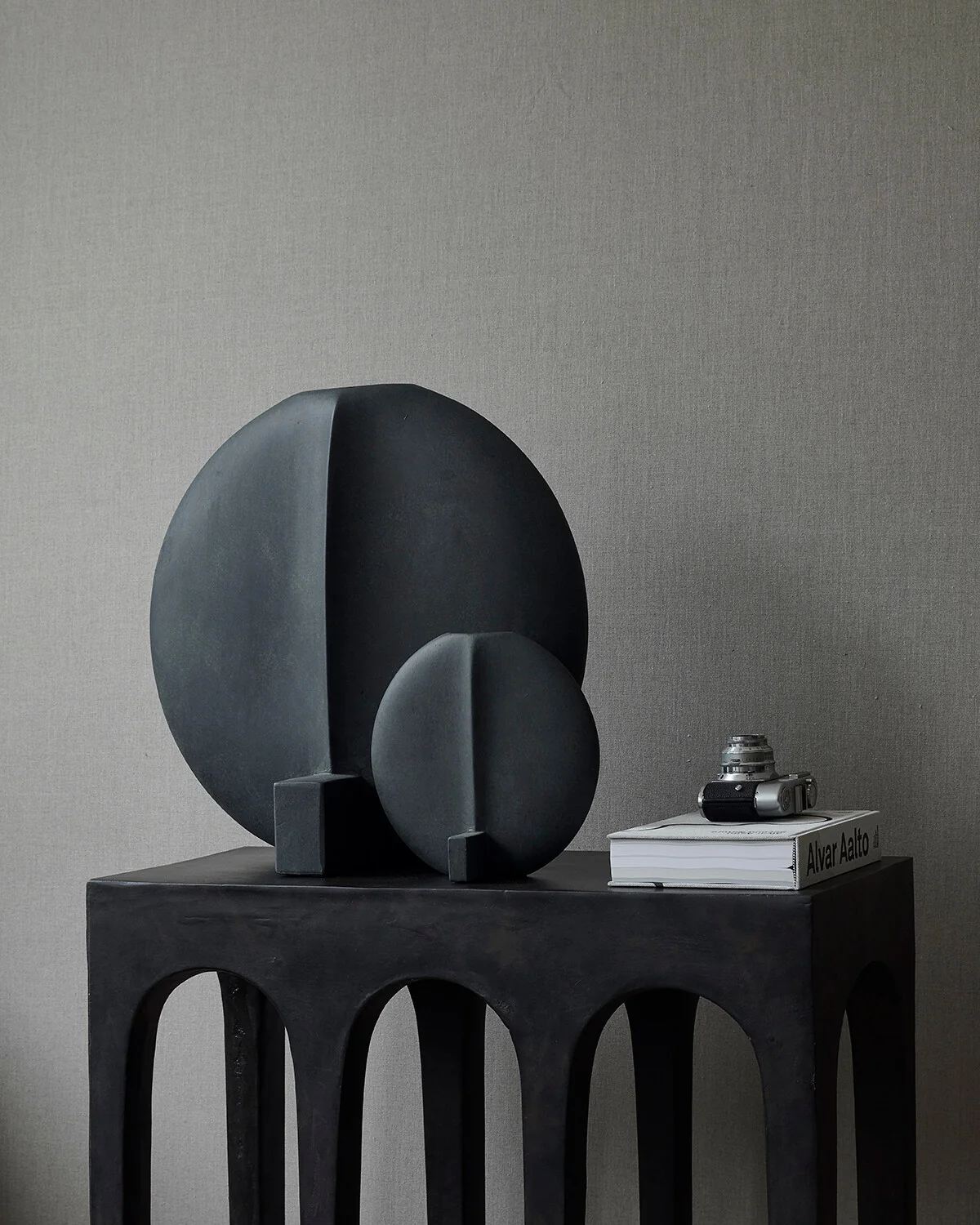 Ваза Guggenheim Petit — Black