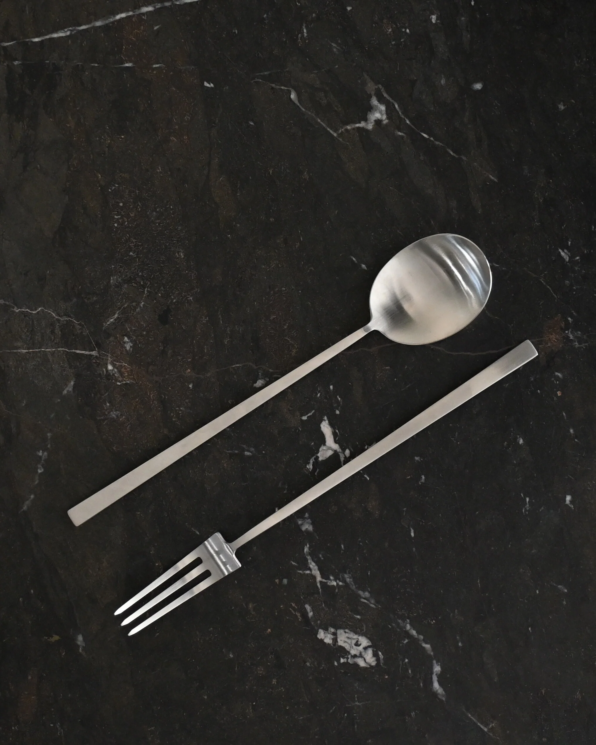 Приборы для салата Kogei — Brushed Steel