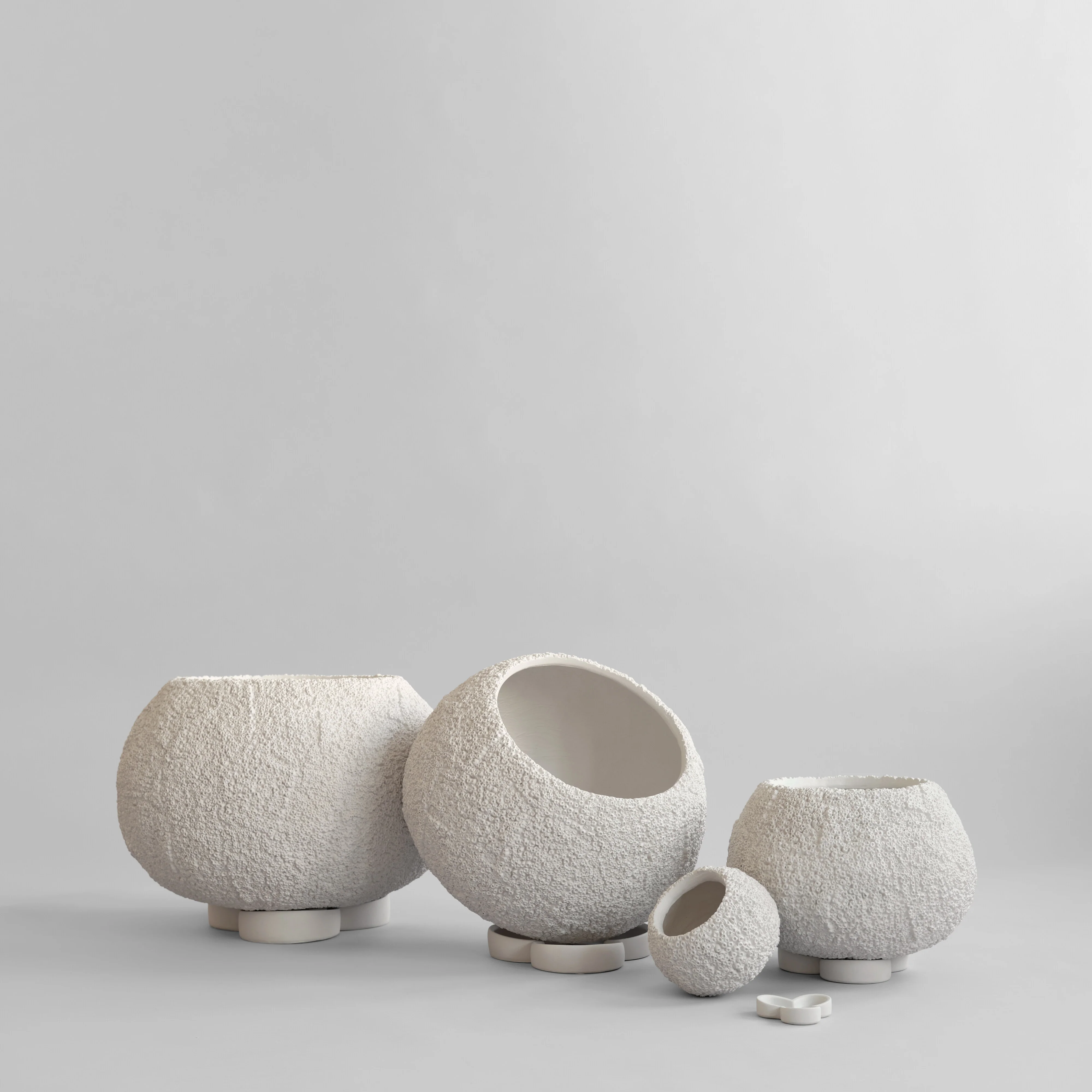 Кашпо Urchin Medio — Beehive