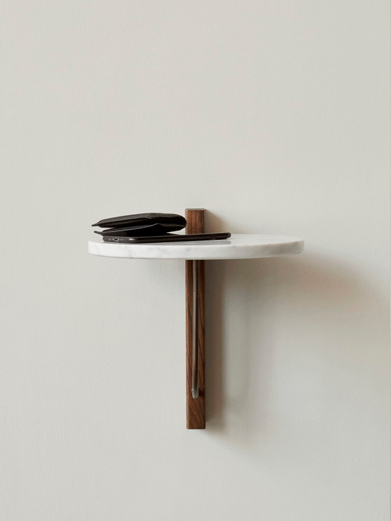 Настенная полка Corbel, средняя
