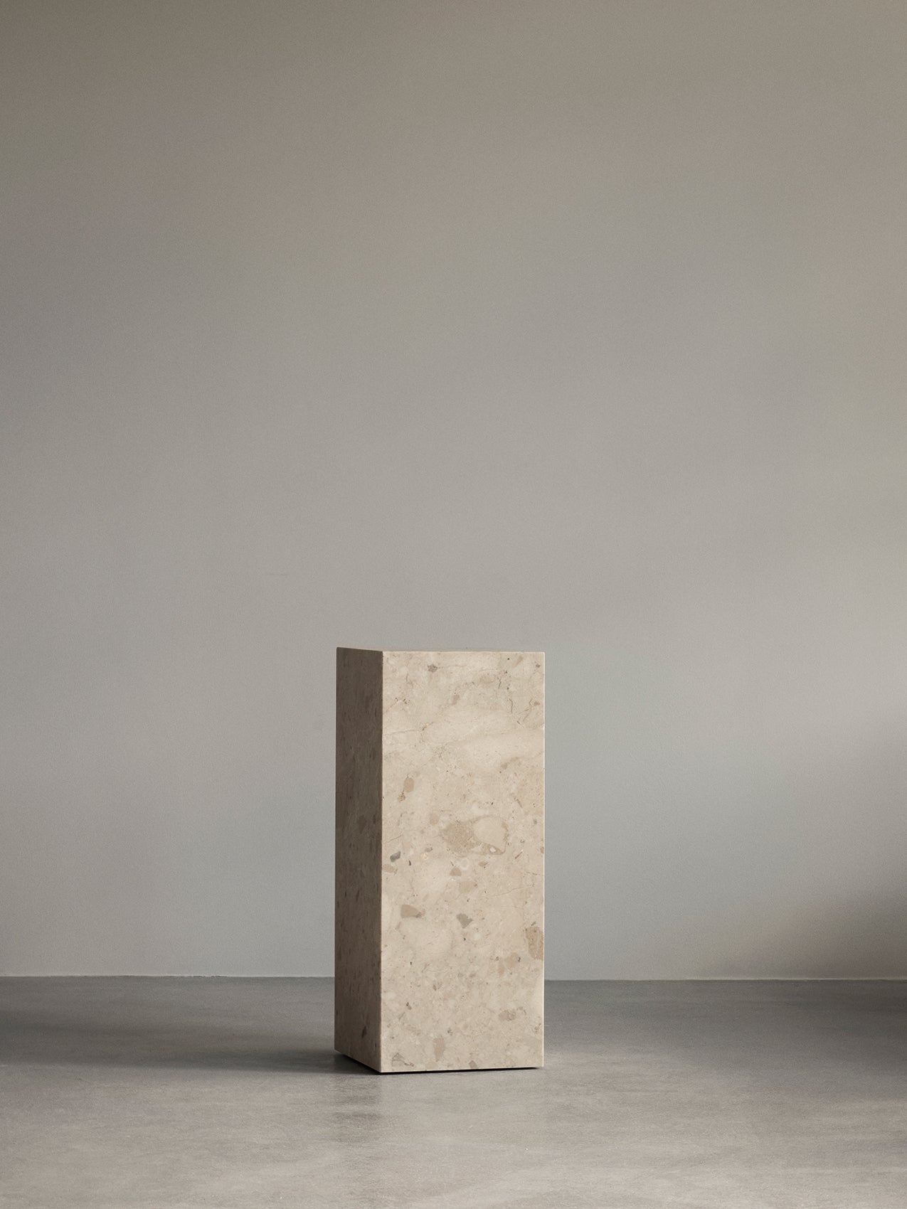 Постамент Plinth Pedestal